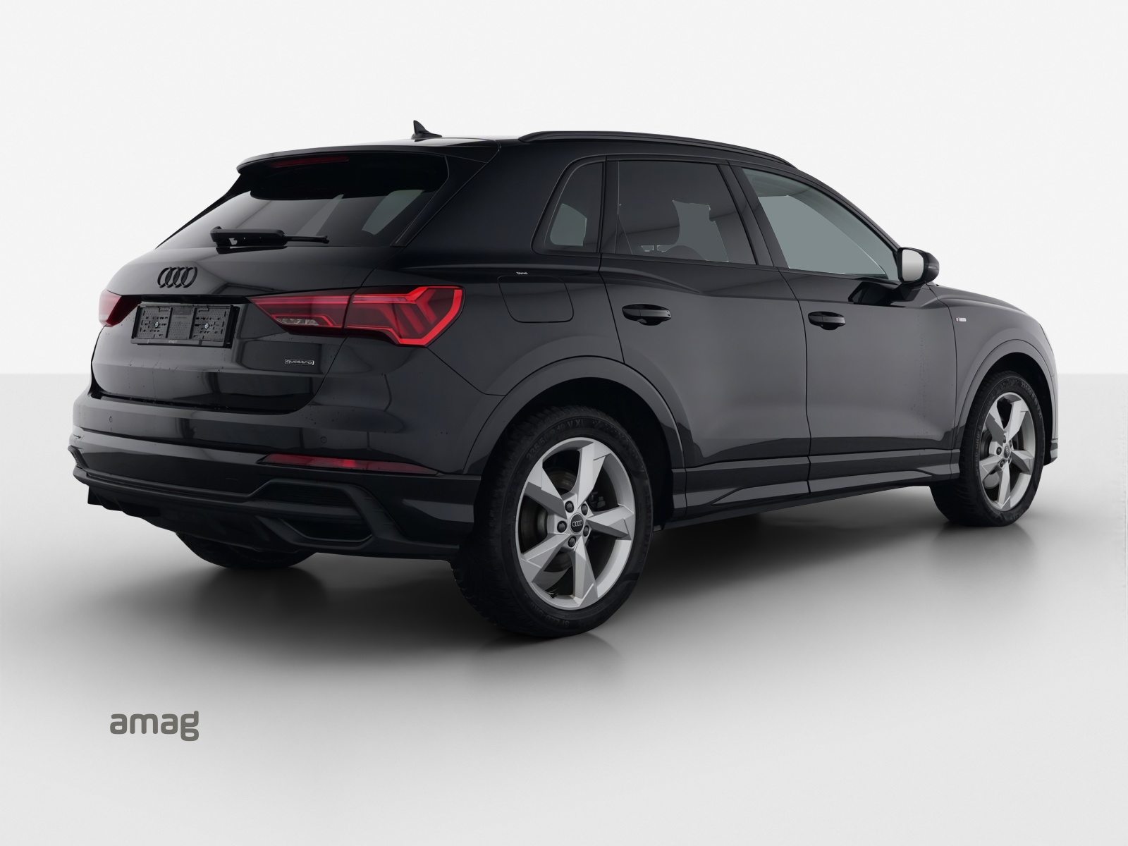 AUDI Q3 40 TDI S line, Diesel, Occasion / Gebraucht, Automatik - 4