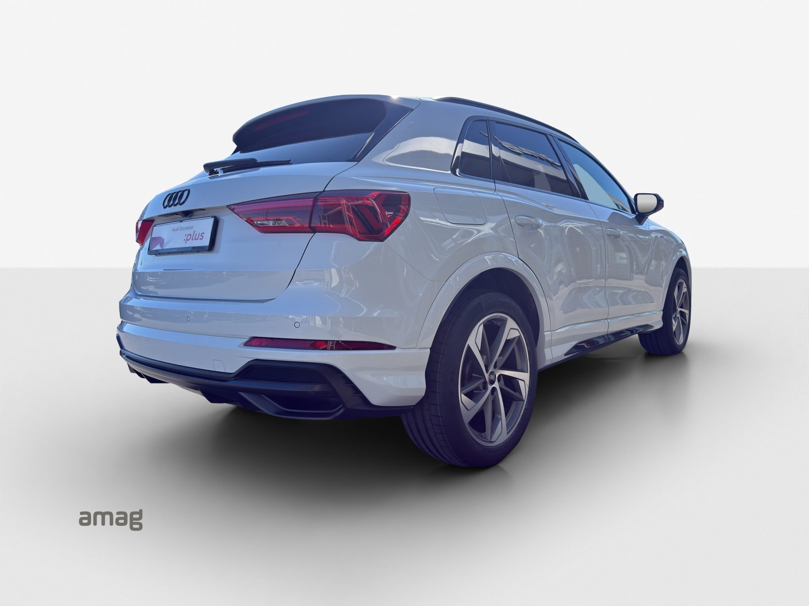 AUDI Q3 45 TFSI e S line Attraction, Voll-Hybrid Benzin/Elektro, Occasion / Gebraucht, Automatik - 6