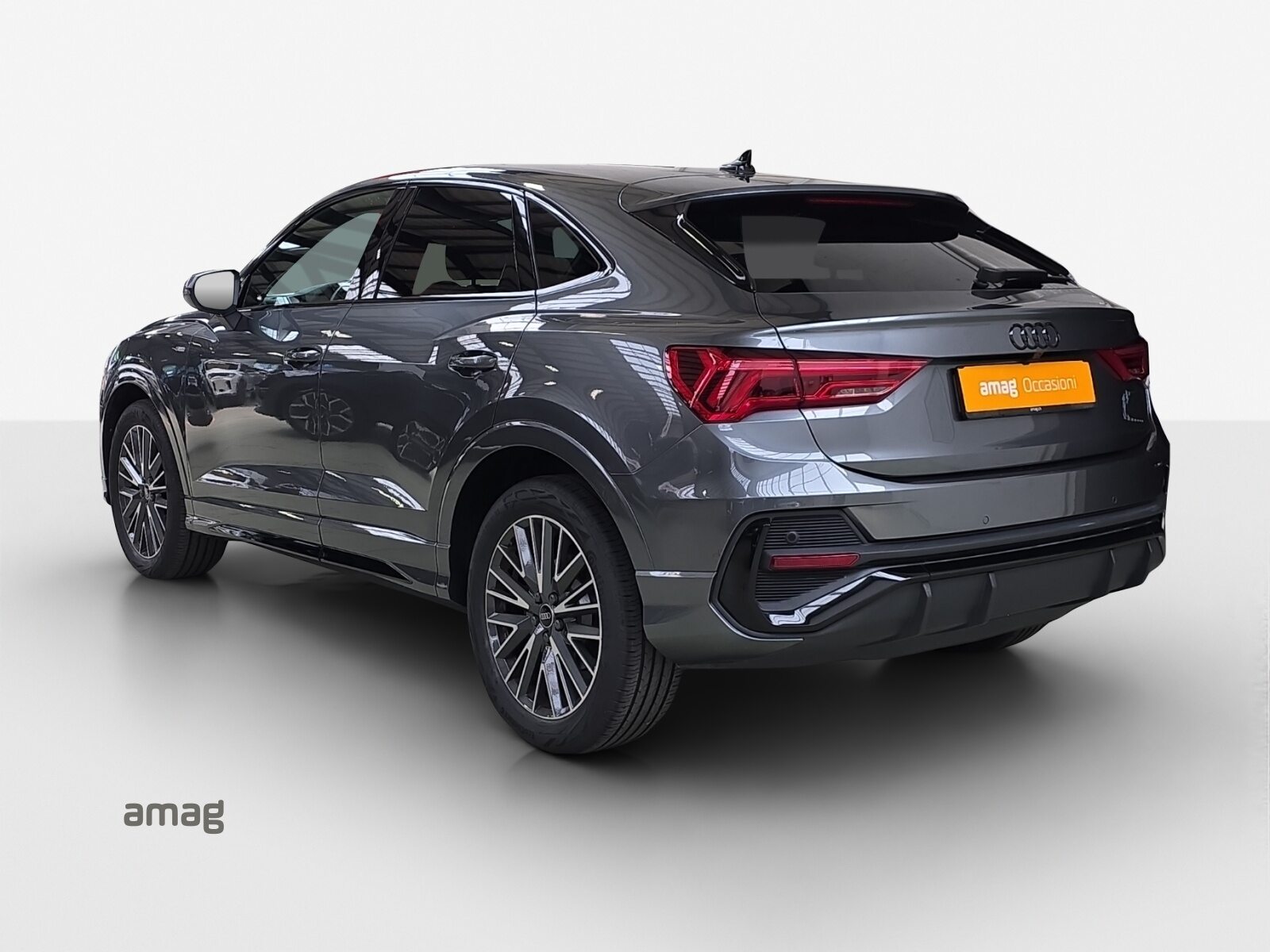 AUDI Q3 Sportback 35 TFSI S line Attraction, Benzin, Occasion / Gebraucht, Automatik - 3