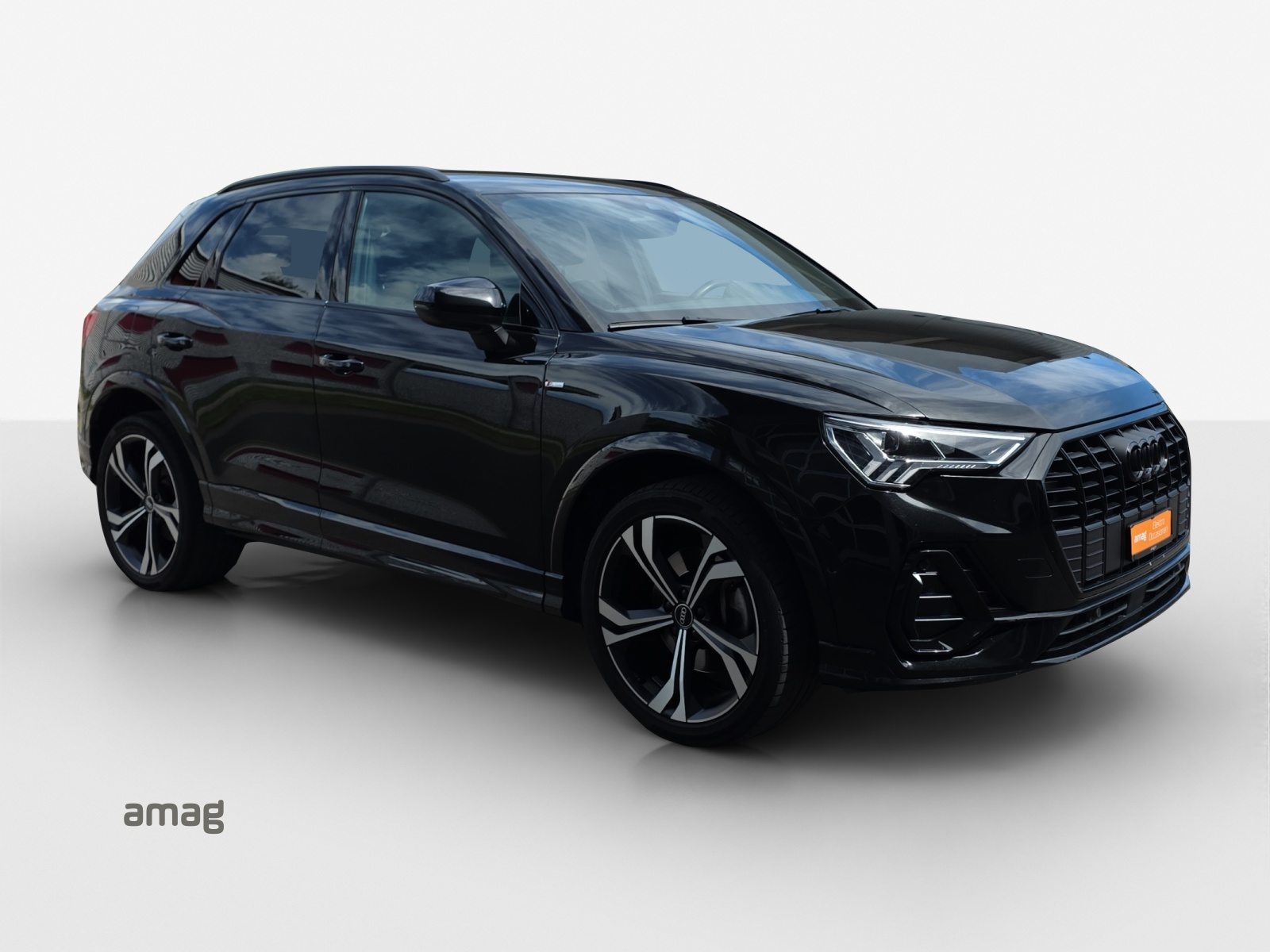 AUDI Q3 45 TFSI e S line Attraction, Full-Hybrid Petrol/Electric, Second hand / Used, Automatic - 7