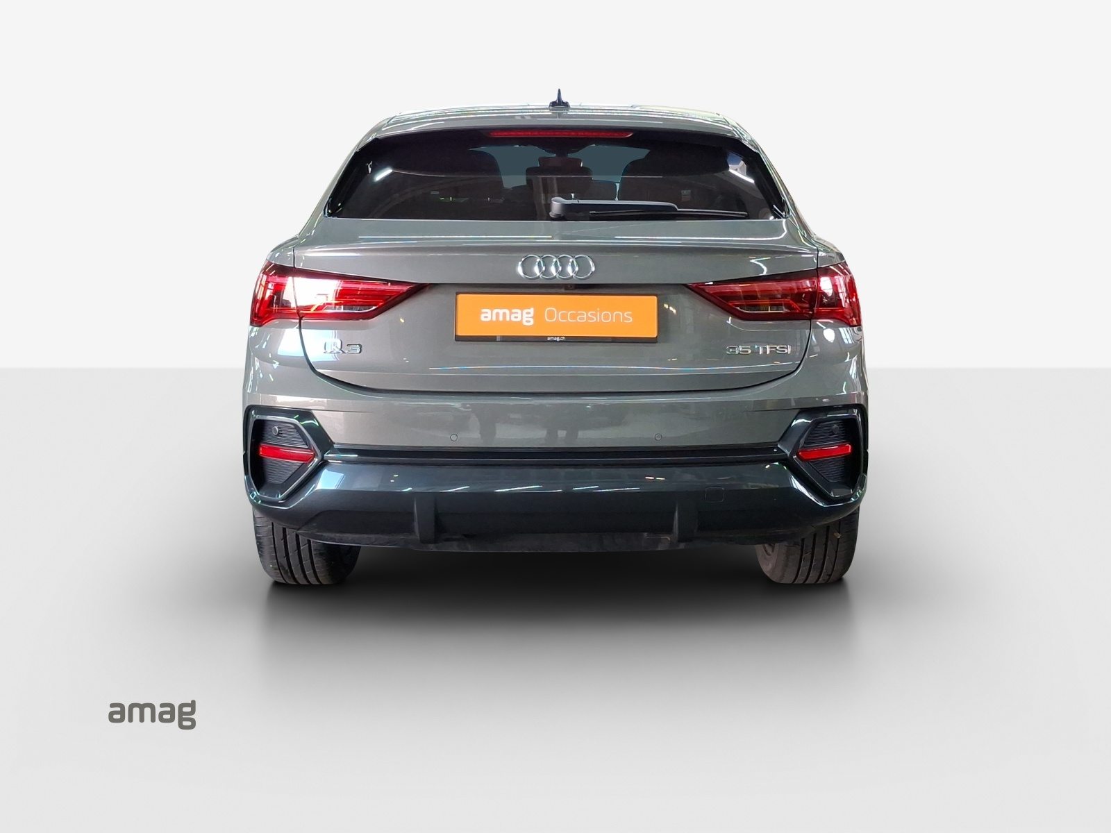 AUDI Q3 Sportback 35 TFSI Attraction, Benzin, Occasion / Gebraucht, Automatik - 4