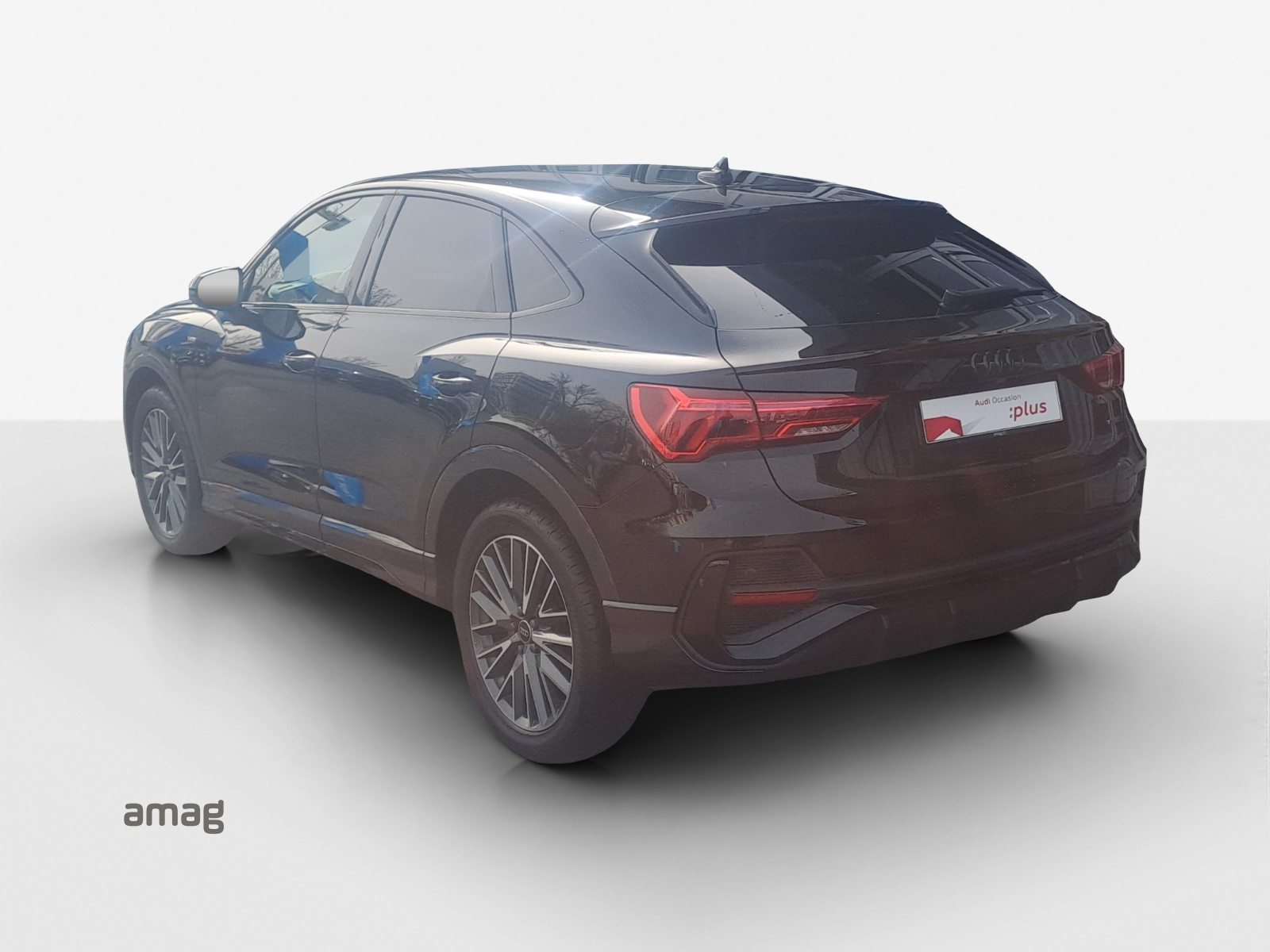 AUDI Q3 Sportback 40 TFSI S line, Benzin, Occasion / Gebraucht, Automatik - 3