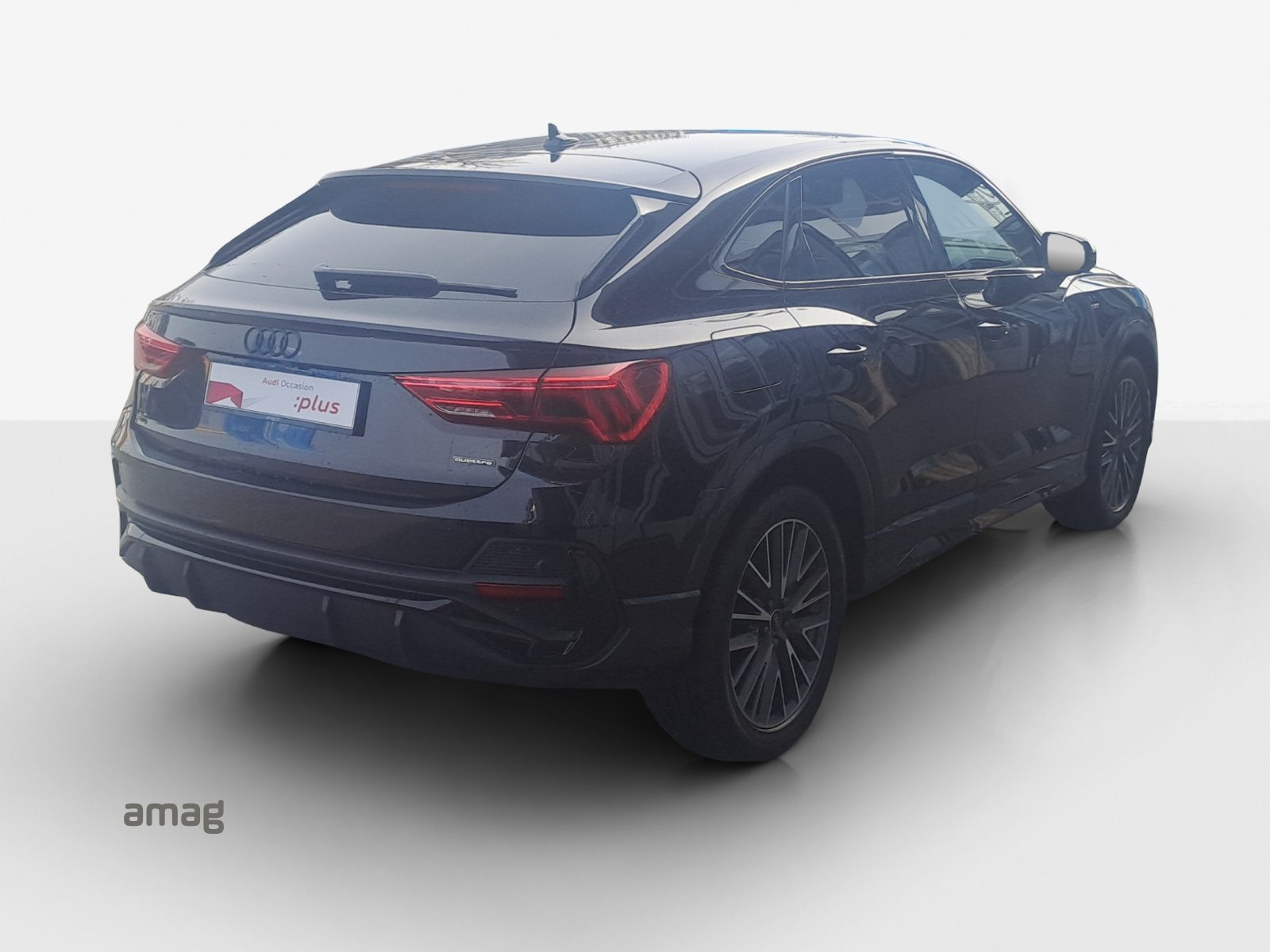 AUDI Q3 Sportback 40 TFSI S line, Benzin, Occasion / Gebraucht, Automatik - 5