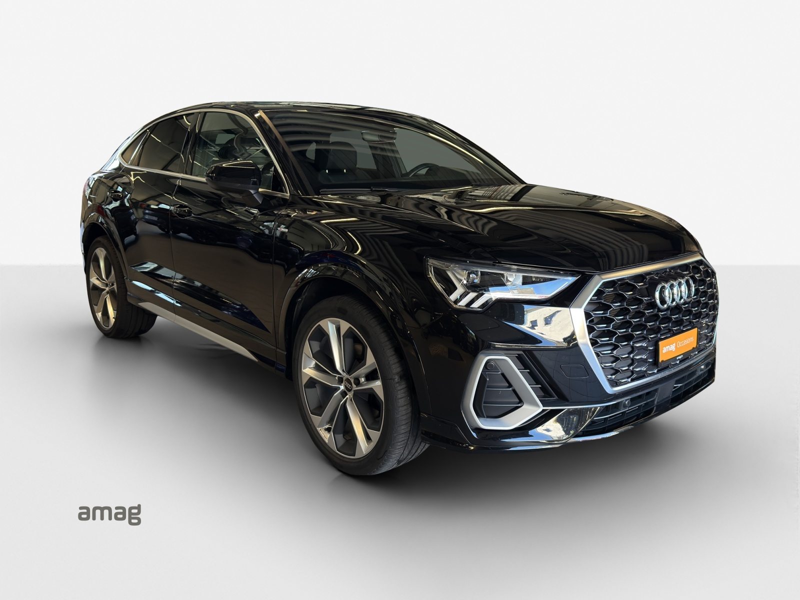 AUDI Q3 Sportback 35 TFSI S line Attraction, Benzin, Occasion / Gebraucht, Automatik - 6