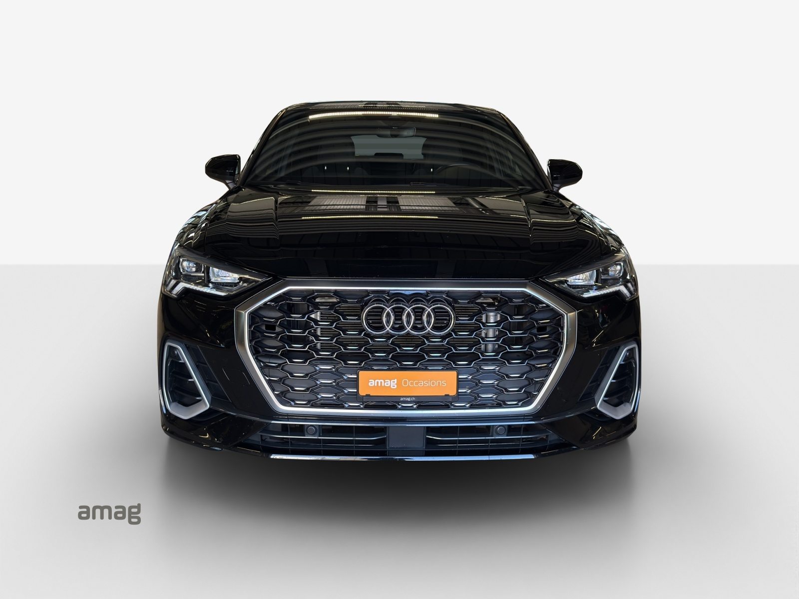AUDI Q3 Sportback 35 TFSI S line Attraction, Benzin, Occasion / Gebraucht, Automatik - 7