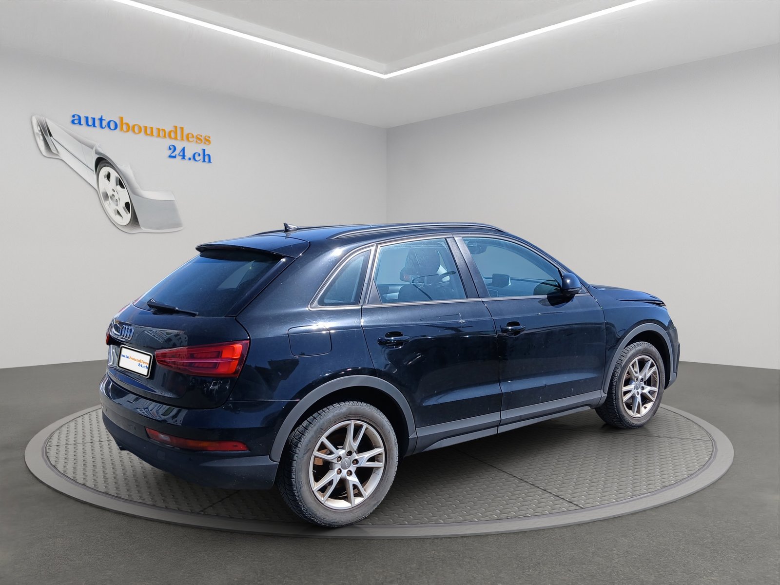 AUDI Q3 2.0 TDI design, Diesel, Occasion / Gebraucht, Handschaltung - 4