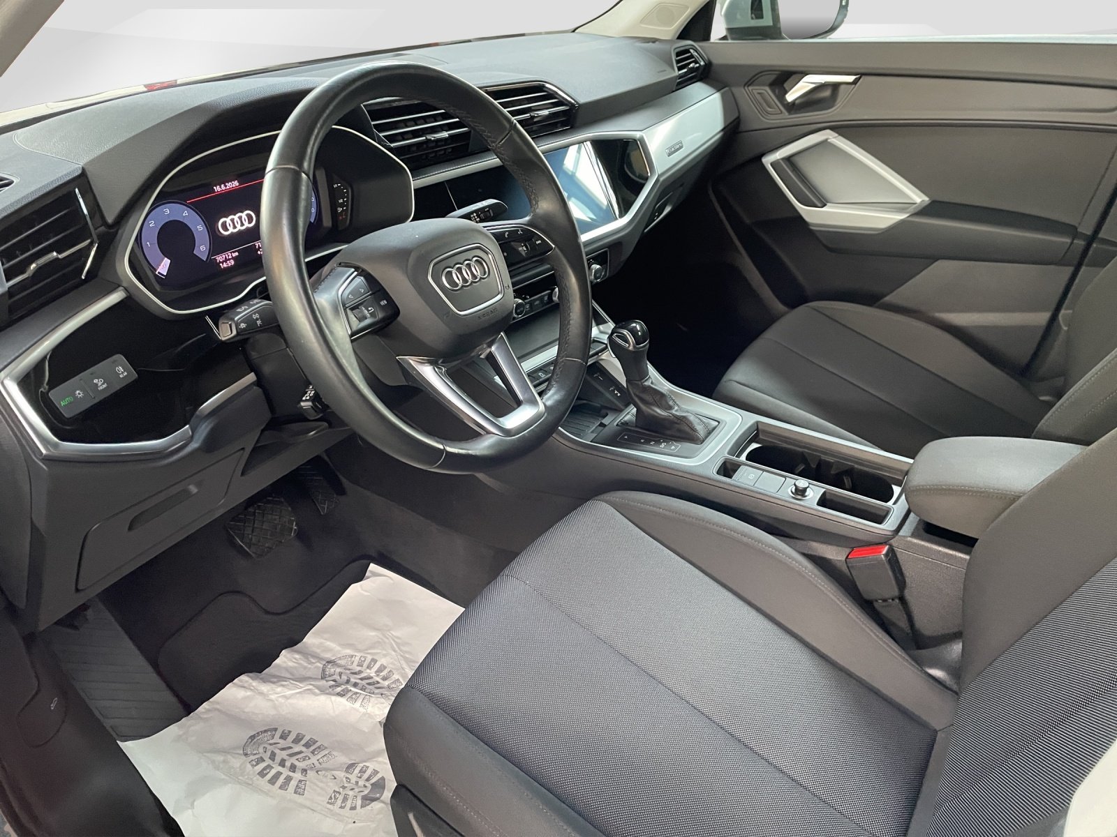AUDI Q3 2.0 40 TDI quattro S-Tronic, Diesel, Second hand / Used, Automatic - 7