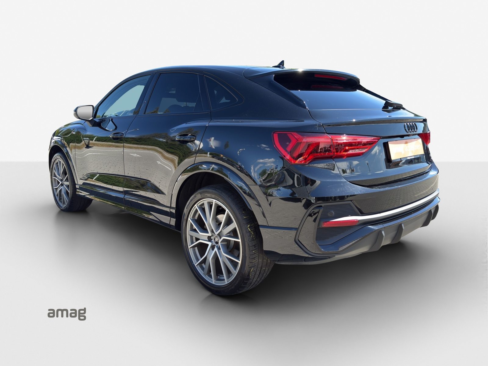 AUDI Q3 Sportback 45 TFSI S line, Benzin, Occasion / Gebraucht, Automatik - 3