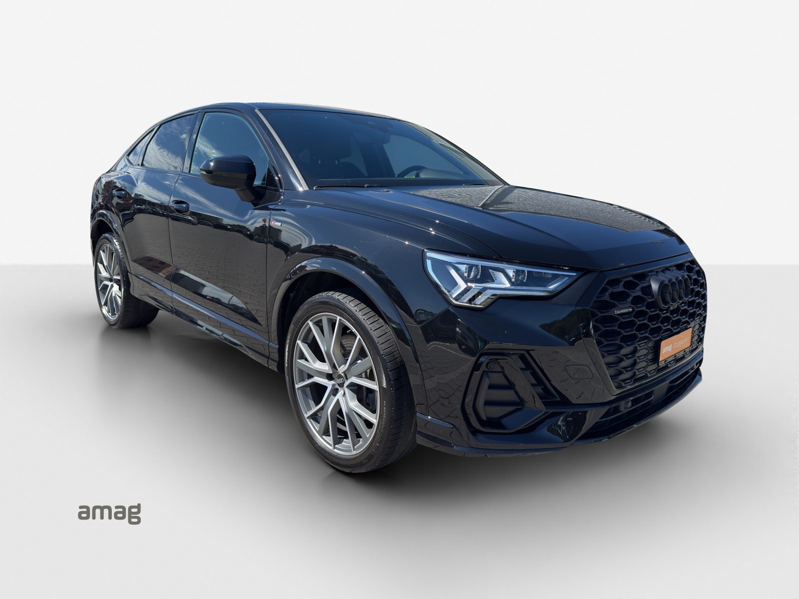 AUDI Q3 Sportback 45 TFSI S line, Benzin, Occasion / Gebraucht, Automatik - 6