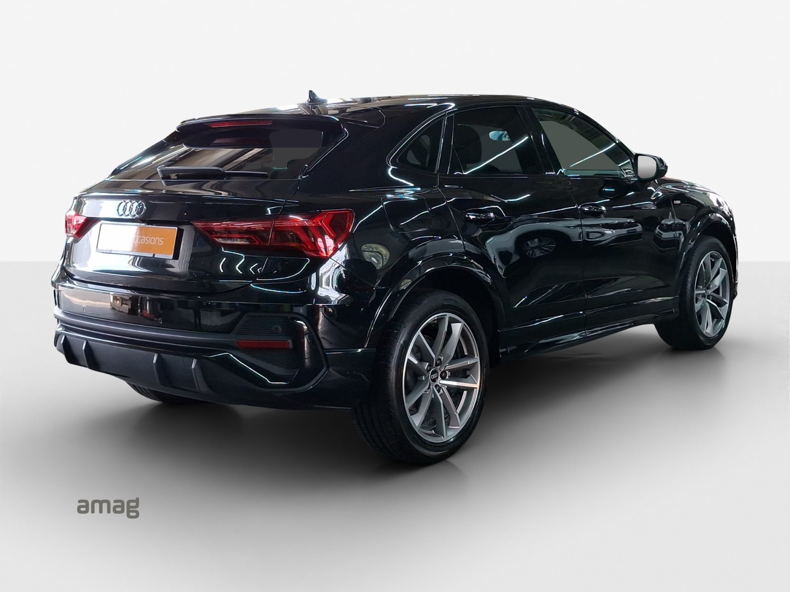 AUDI Q3 Sportback 35 TFSI S line Attraction, Benzin, Occasion / Gebraucht, Automatik - 5
