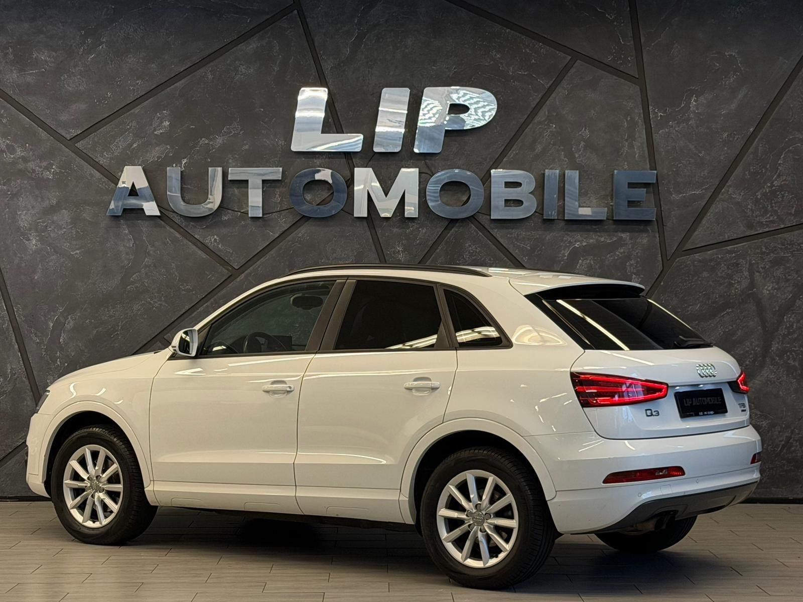 AUDI Q3 2.0 TFSI quattro, Essence, Occasion / Utilisé, Manuelle - 6