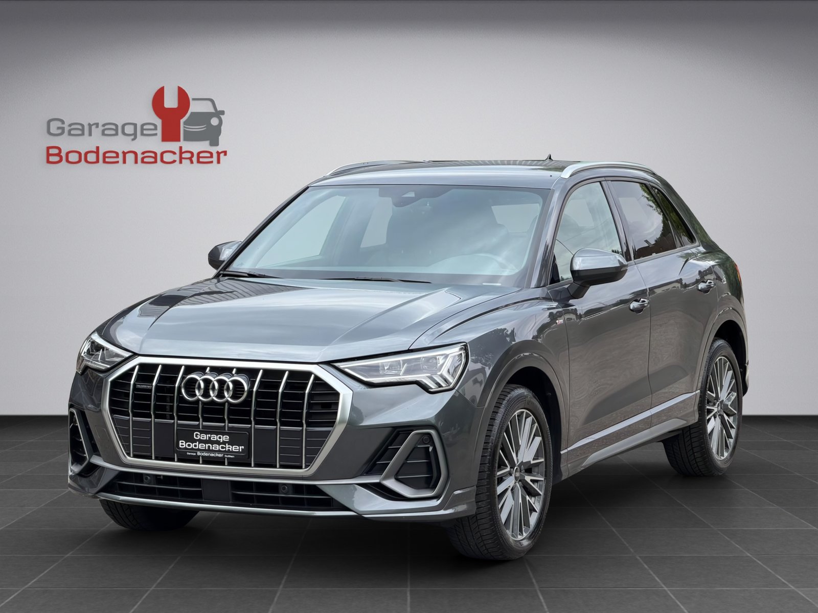 AUDI Q3 40 TDI S line quattro S-tronic, Diesel, Occasion / Gebraucht, Automatik - 2