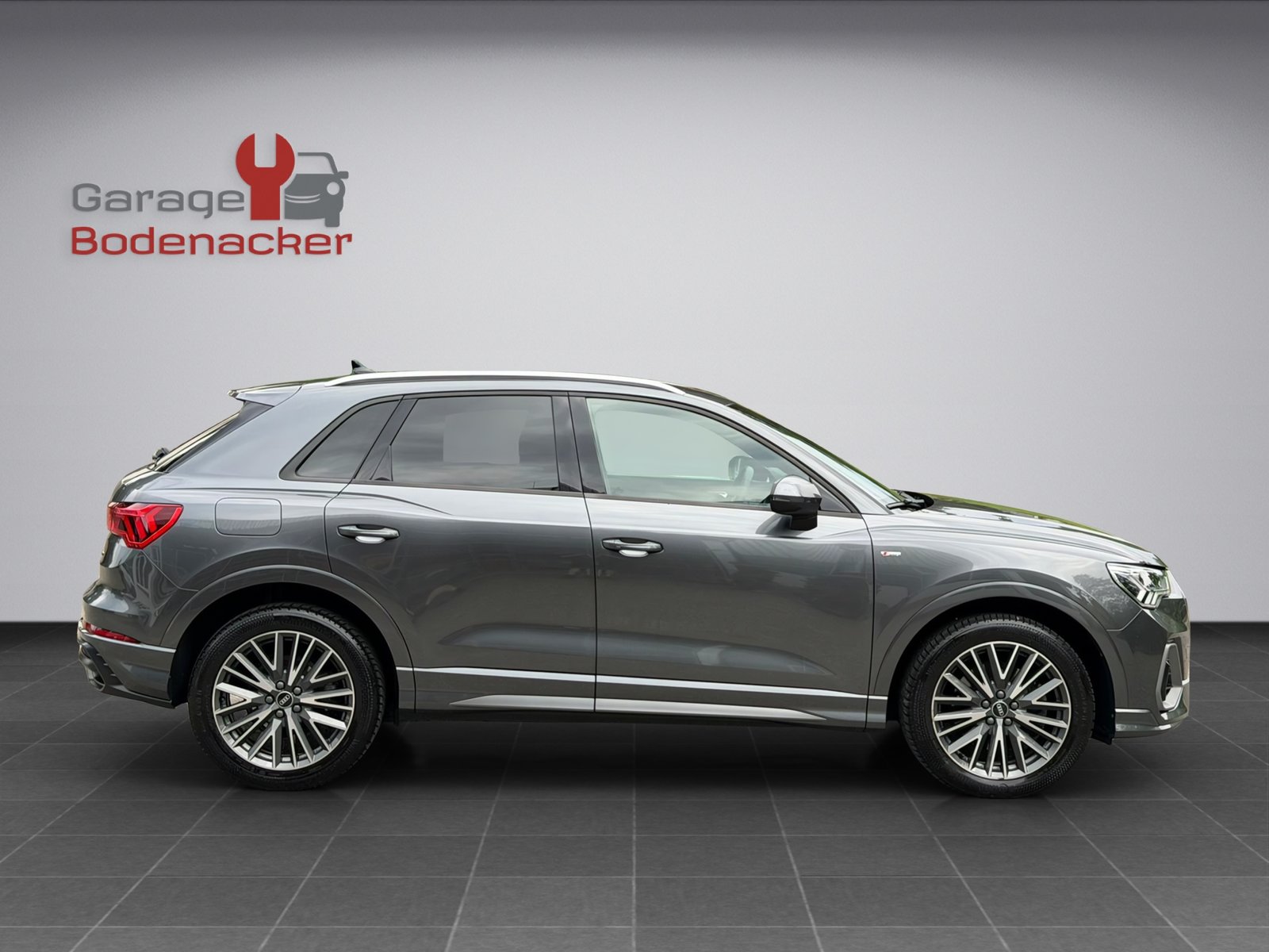 AUDI Q3 40 TDI S line quattro S-tronic, Diesel, Occasion / Gebraucht, Automatik - 6
