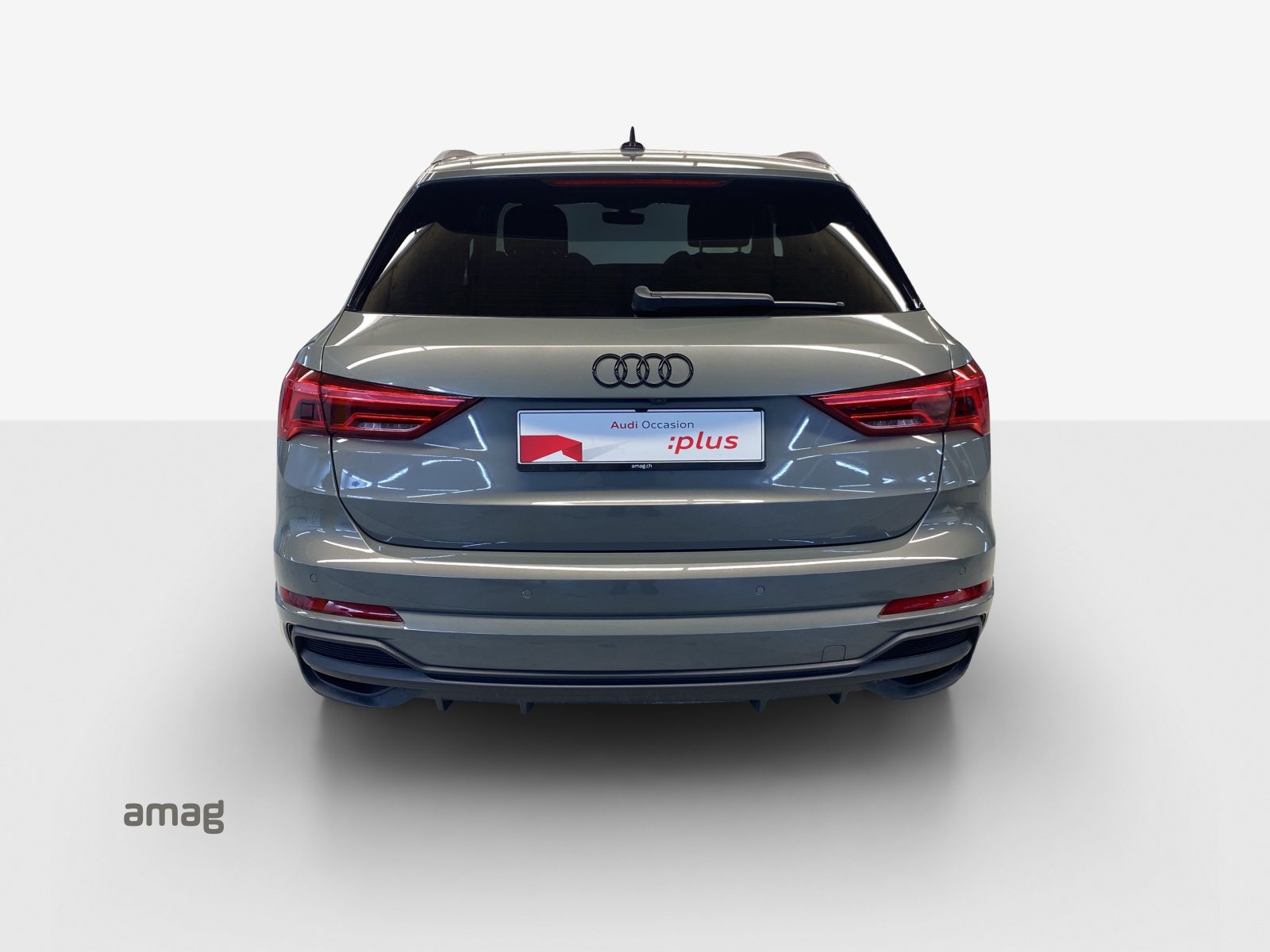 AUDI Q3 35 TFSI S line Attraction, Benzin, Occasion / Gebraucht, Automatik - 4