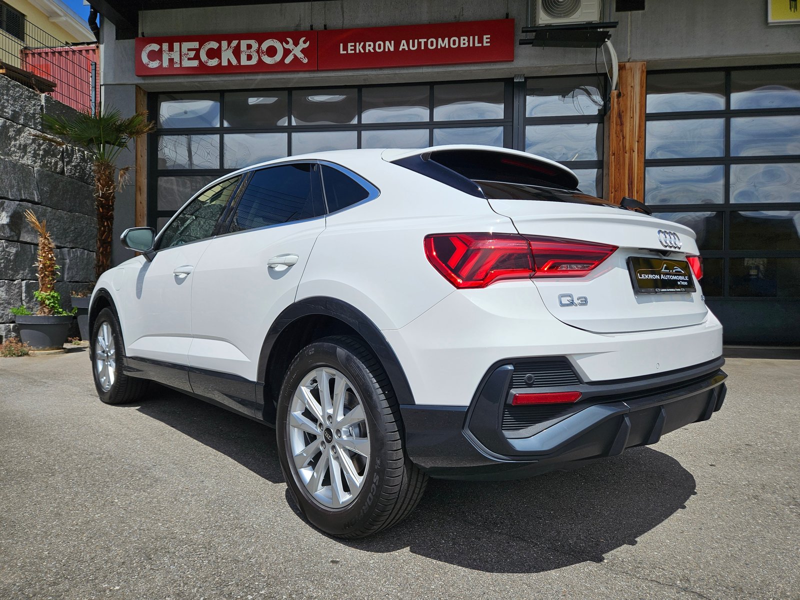 AUDI Q3 Sportback 45 TFSI e Attraction S-tronic, Plug-in-Hybrid Benzina/Elettrica, Occasioni / Usate, Automatico - 5