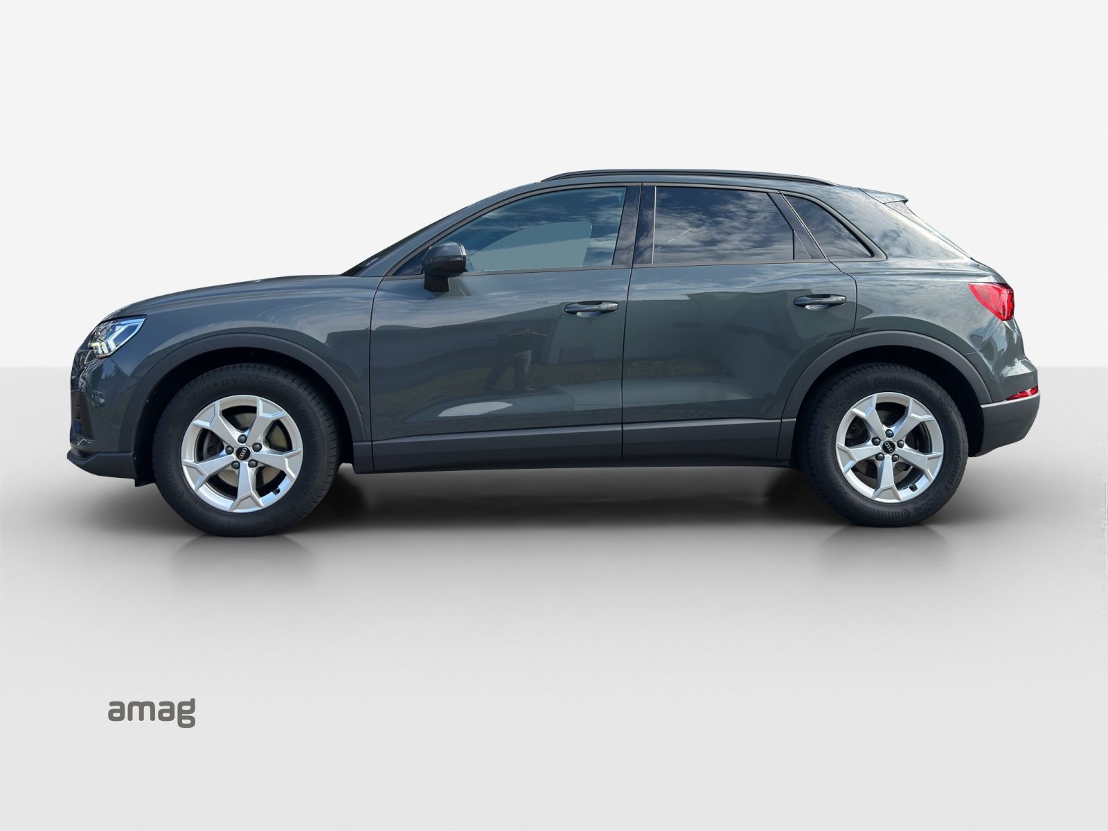 AUDI Q3 35 TFSI Attraction, Essence, Occasion / Utilisé, Automatique - 2