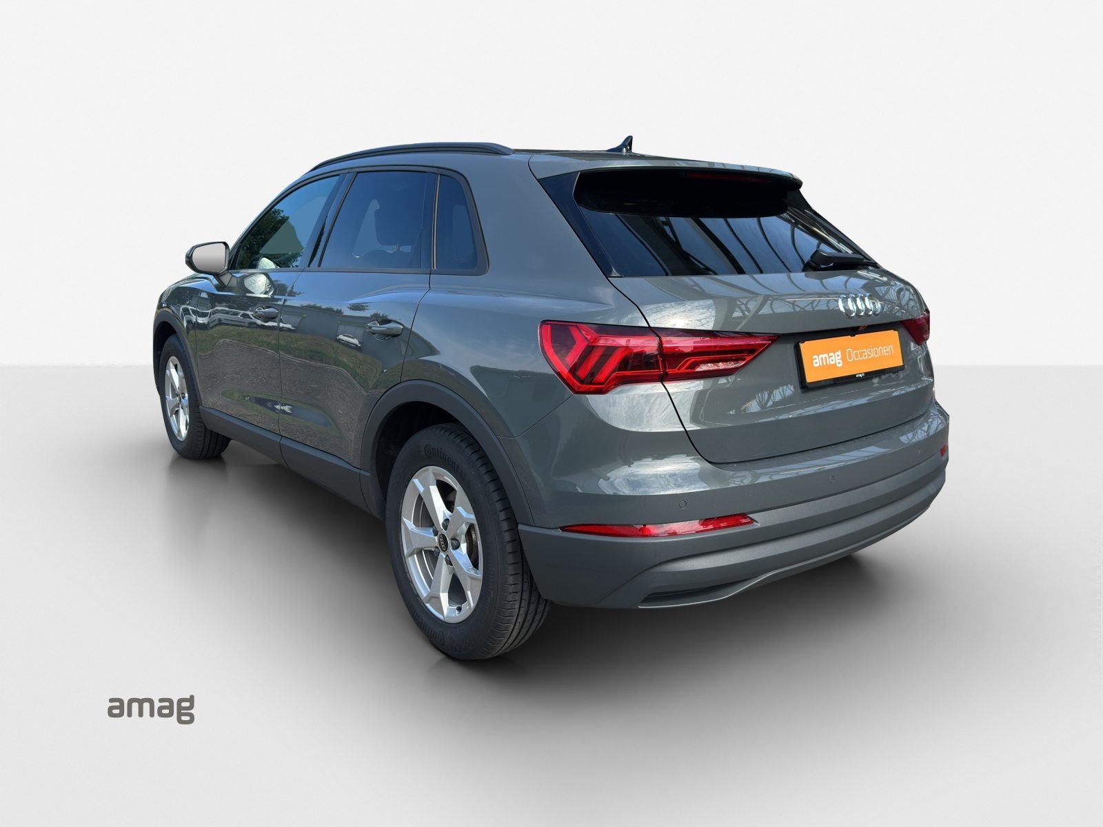 AUDI Q3 35 TFSI Attraction, Essence, Occasion / Utilisé, Automatique - 3