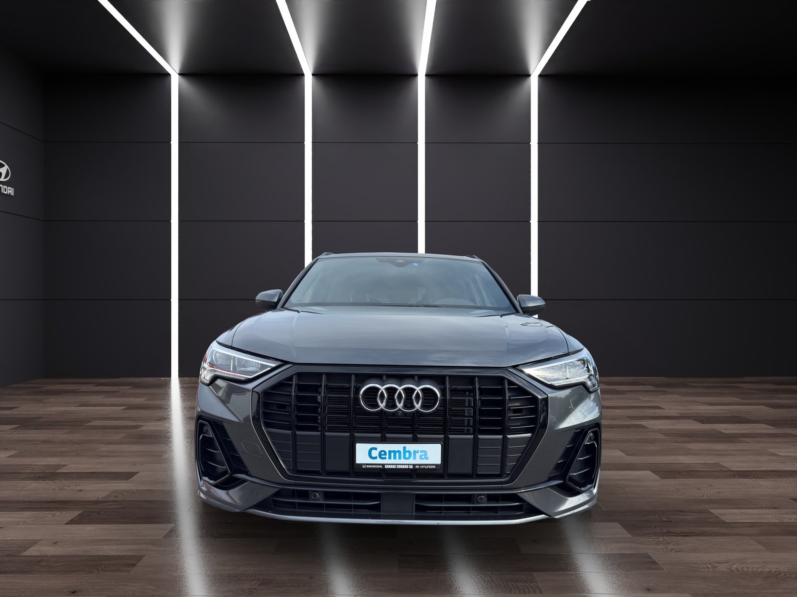AUDI Q3 Sportback 35 TFSI S line Attraction S-tronic, Mild-Hybrid Benzin/Elektro, Occasion / Gebraucht, Automatik - 2