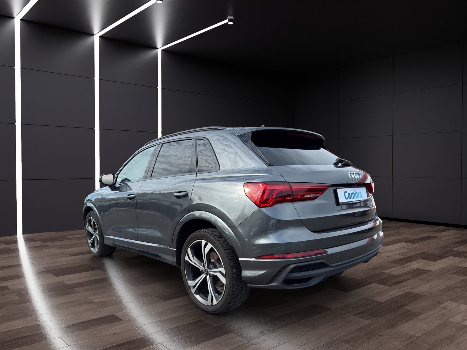 AUDI Q3 Sportback 35 TFSI S line Attraction S-tronic, Mild-Hybrid Benzin/Elektro, Occasion / Gebraucht, Automatik - 7