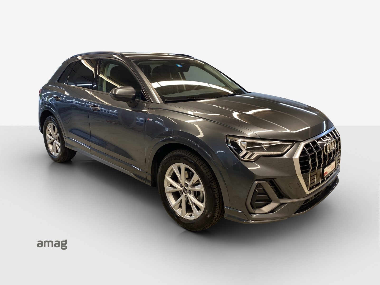 AUDI Q3 35 TFSI S line Attraction, Petrol, Second hand / Used, Automatic - 6