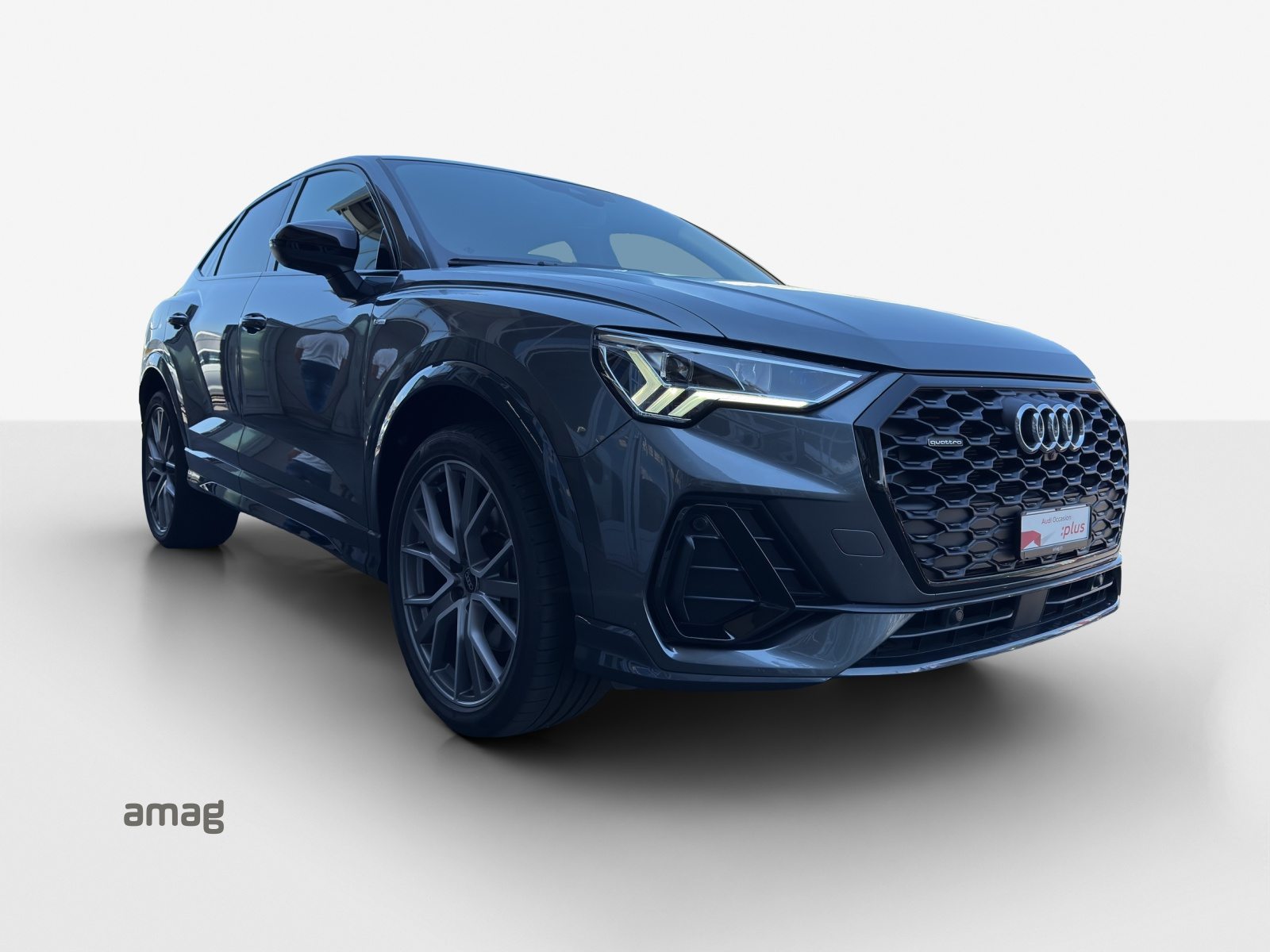 AUDI Q3 Sportback 45 TFSI S line, Essence, Occasion / Utilisé, Automatique - 6