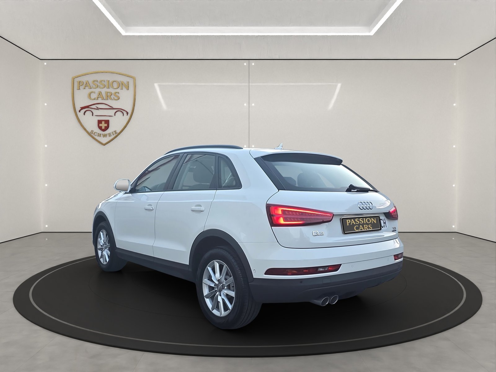 AUDI Q3 2.0 TDI sport quattro S-tronic, Diesel, Second hand / Used, Automatic - 3
