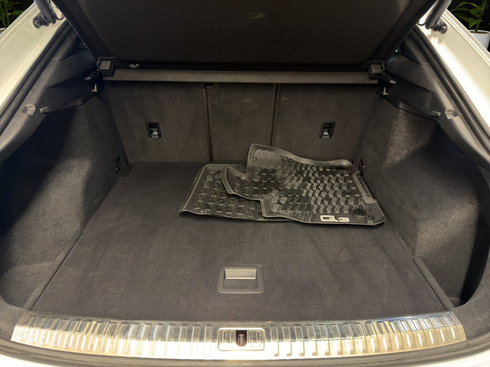 AUDI Q3 Sportback 35 TFSI S line Attraction S-tronic, Hybride Léger Essence/Électricité, Occasion / Utilisé, Automatique - 6
