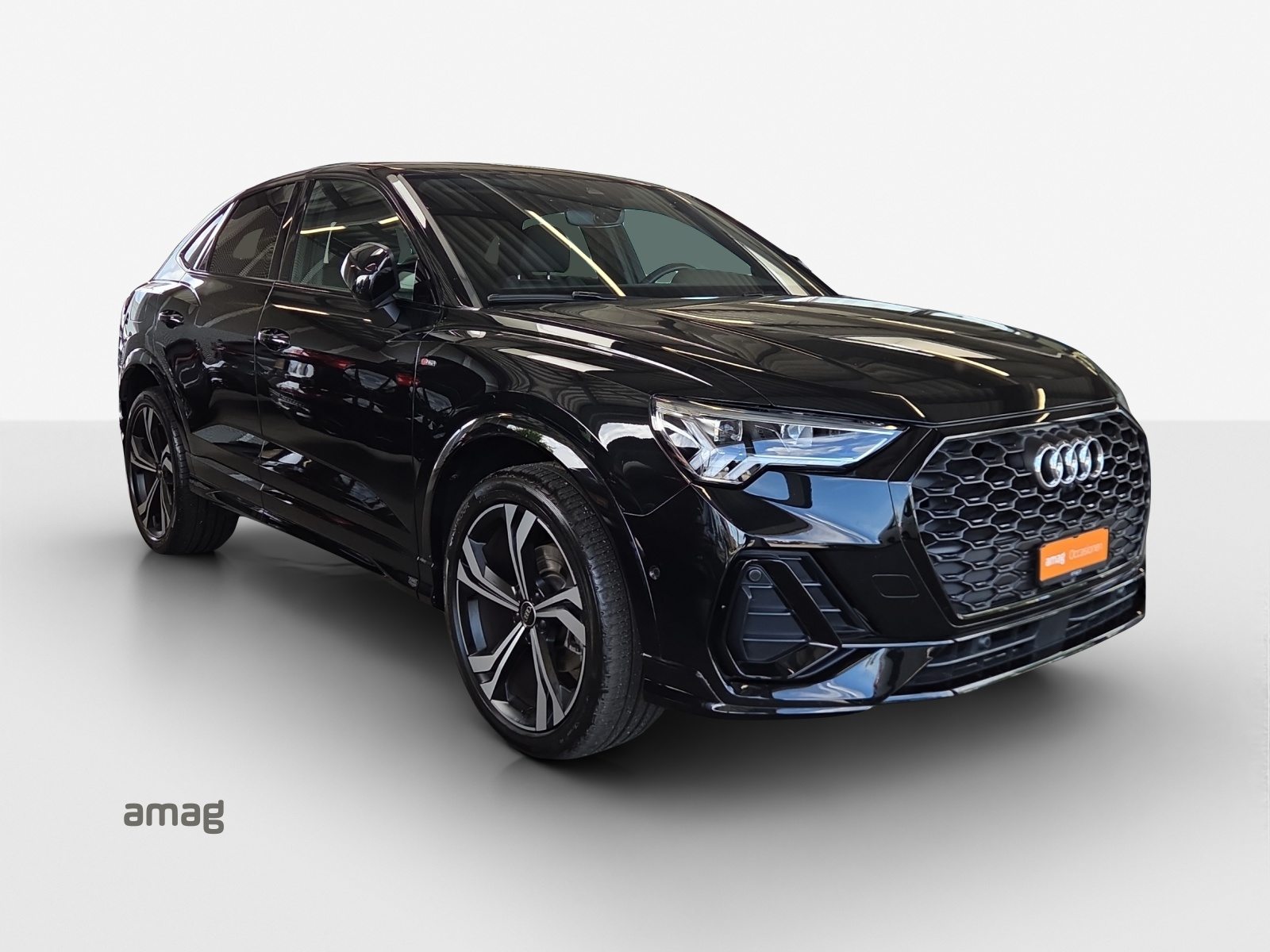 AUDI Q3 Sportback 35 TFSI S line Attraction, Essence, Occasion / Utilisé, Automatique - 6