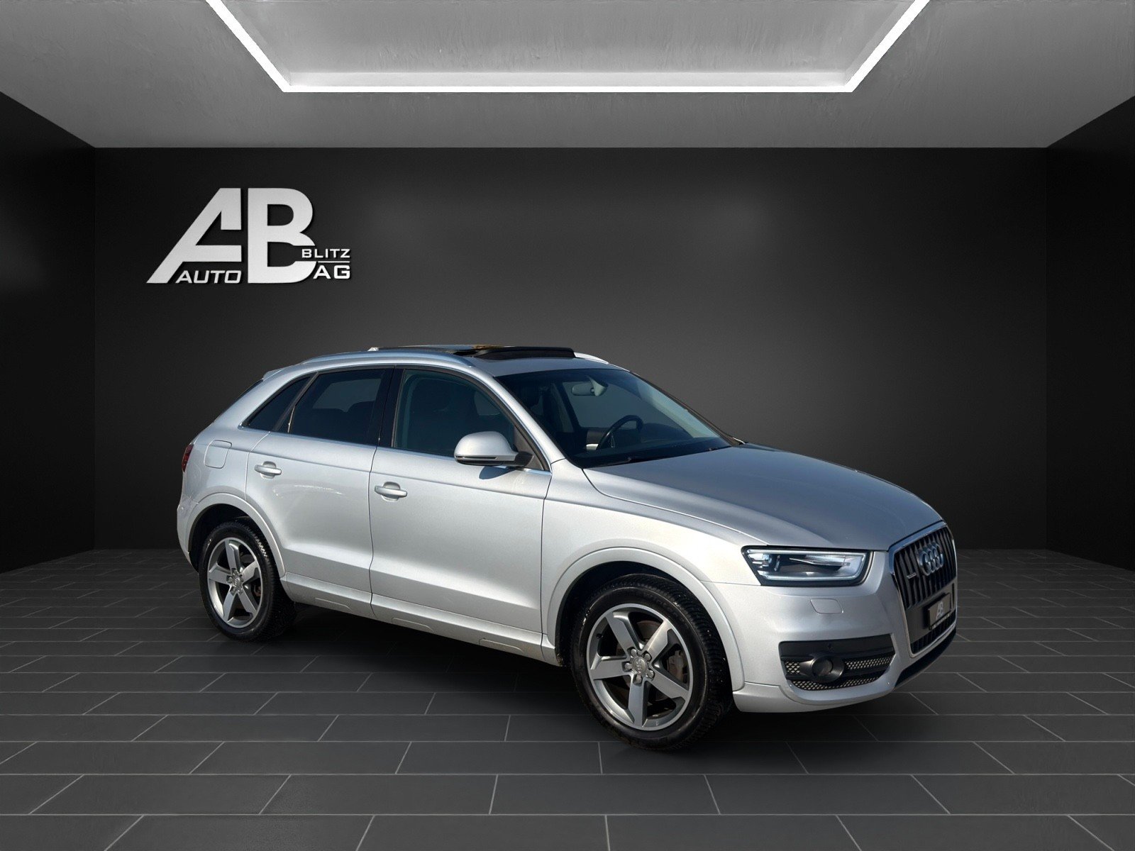 AUDI Q3 2.0 TDI quattro S-tronic mit 177 PS, Diesel, Second hand / Used, Automatic - 6