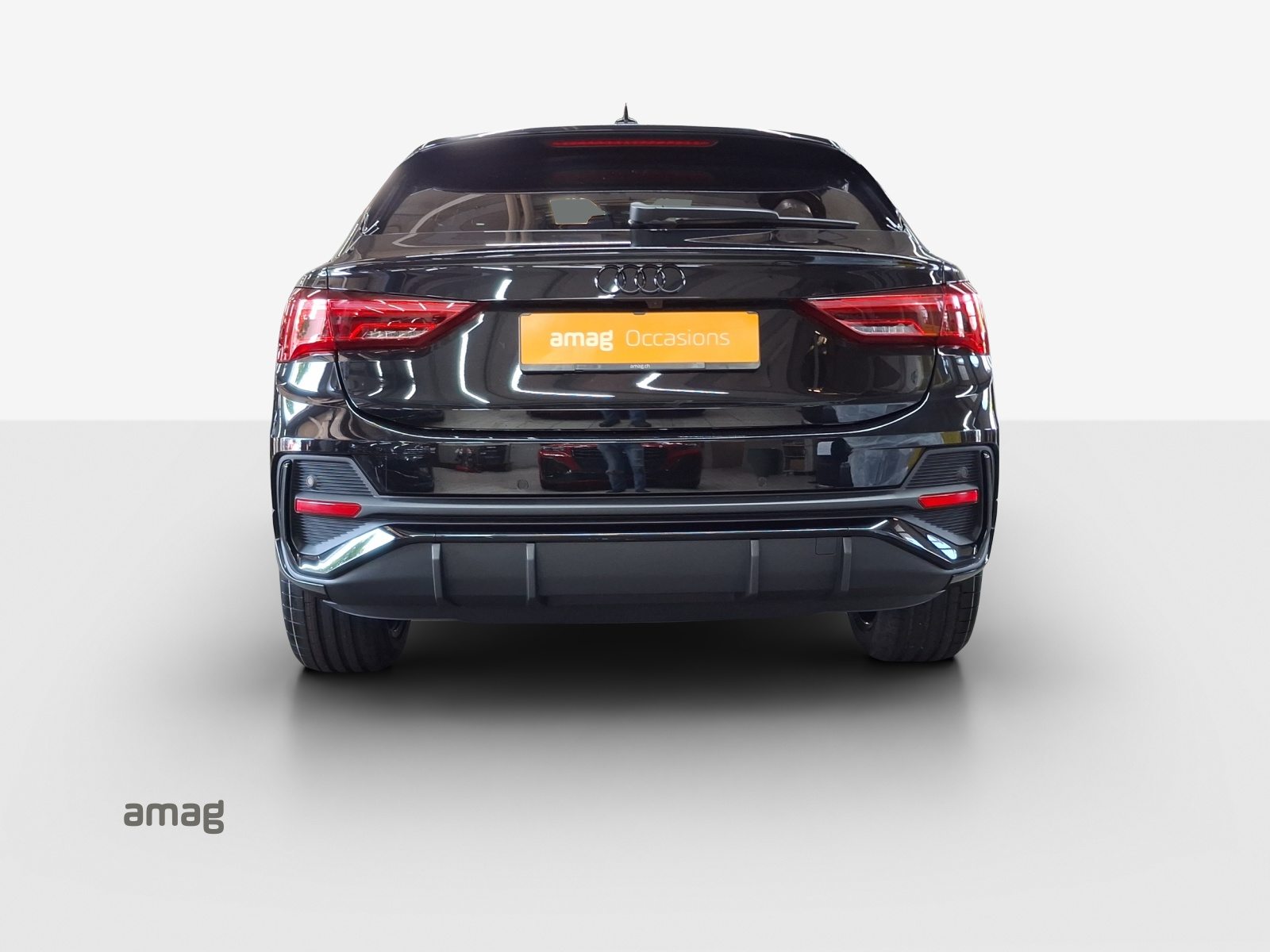 AUDI Q3 Sportback 35 TFSI S line Attraction, Essence, Occasion / Utilisé, Automatique - 4