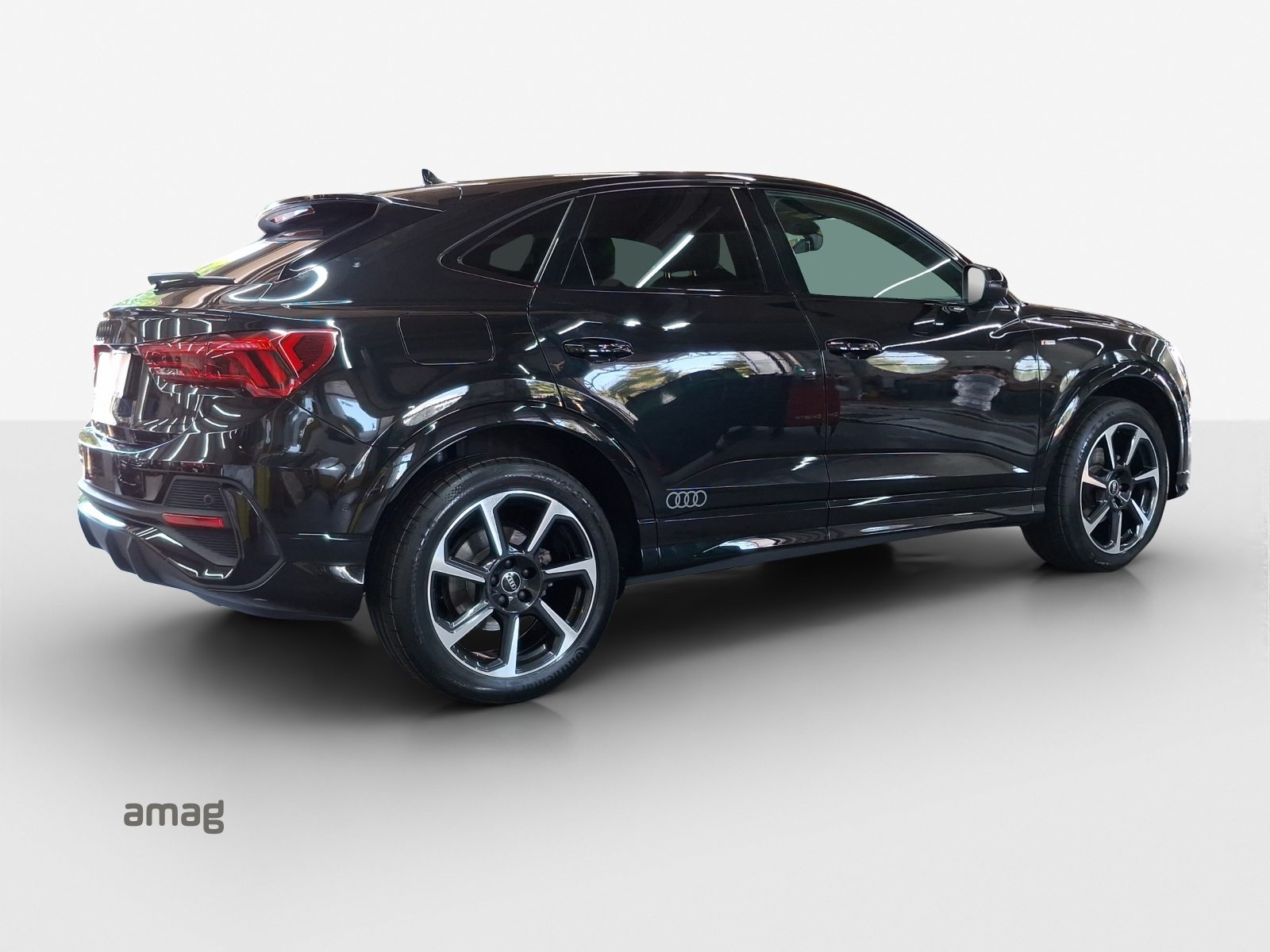 AUDI Q3 Sportback 35 TFSI S line Attraction, Essence, Occasion / Utilisé, Automatique - 5
