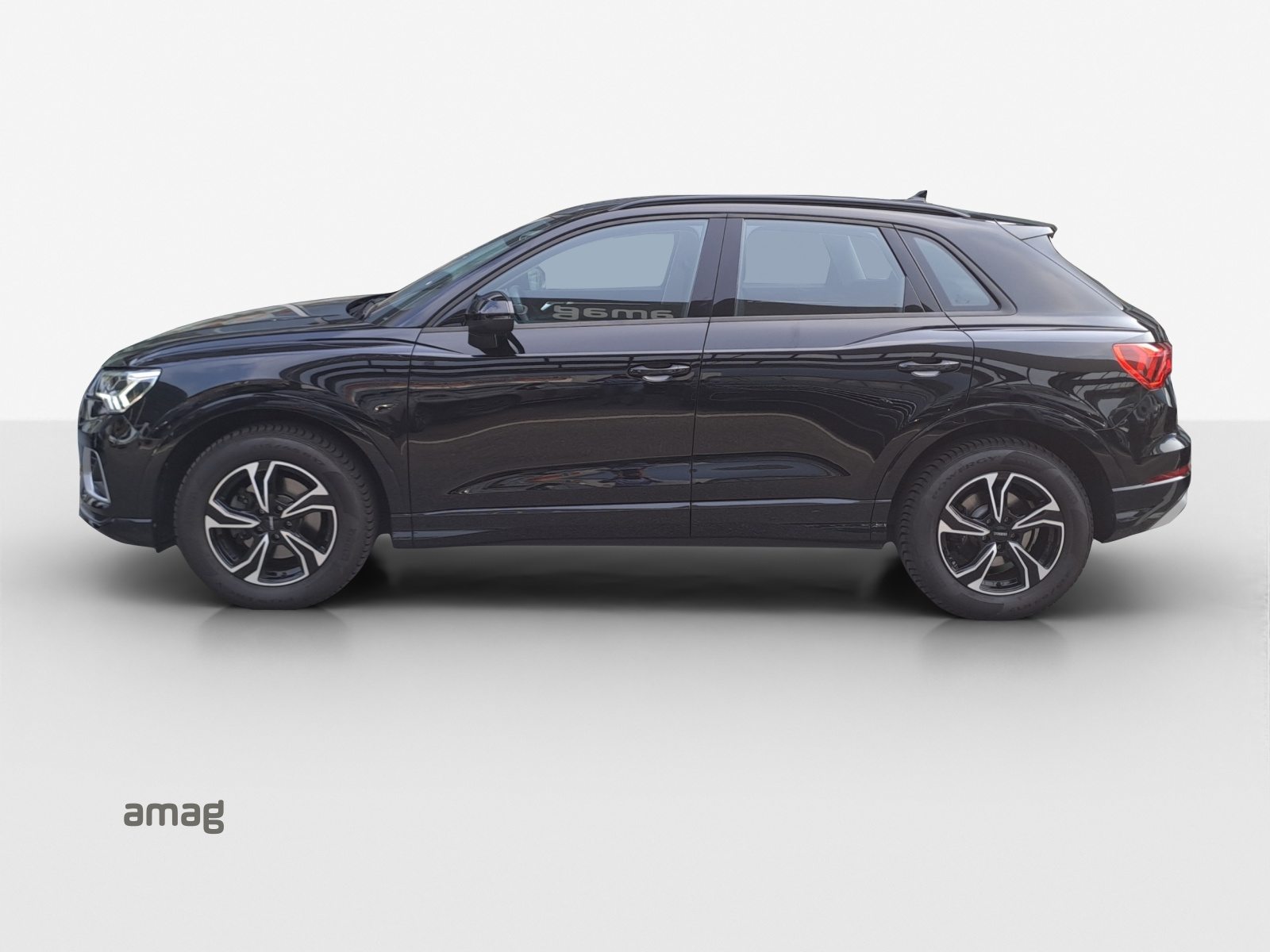AUDI Q3 35 TFSI advanced Attraction, Benzina, Occasioni / Usate, Automatico - 2