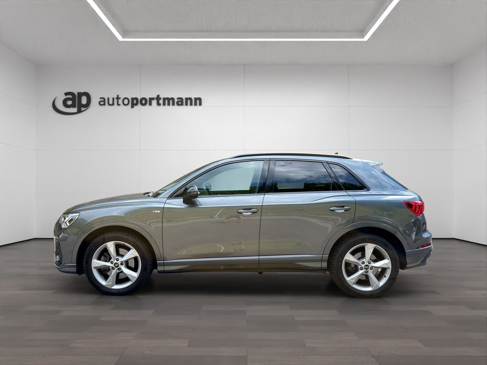 AUDI Q3 2.0 40 TDI S line quattro S-Tronic, Diesel, Occasion / Gebraucht, Automatik - 4