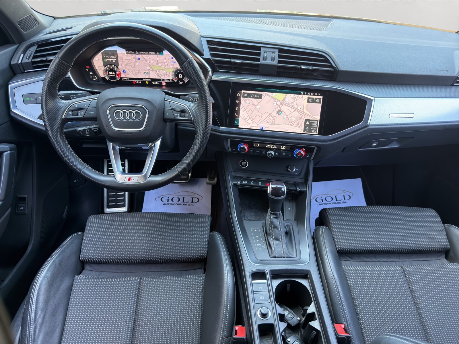 AUDI Q3 40 TDI S line quattro S-tronic, Diesel, Second hand / Used, Automatic - 3