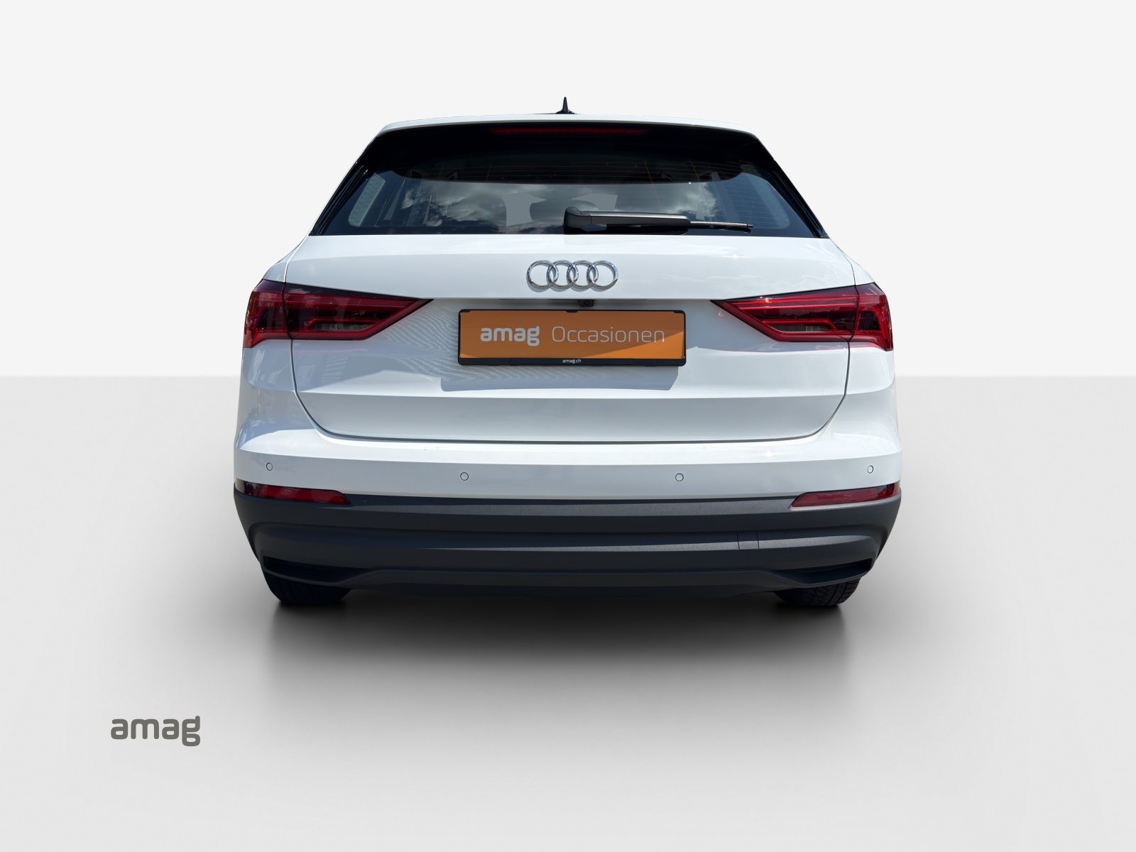 AUDI Q3 35 TFSI Attraction, Benzin, Occasion / Gebraucht, Automatik - 4