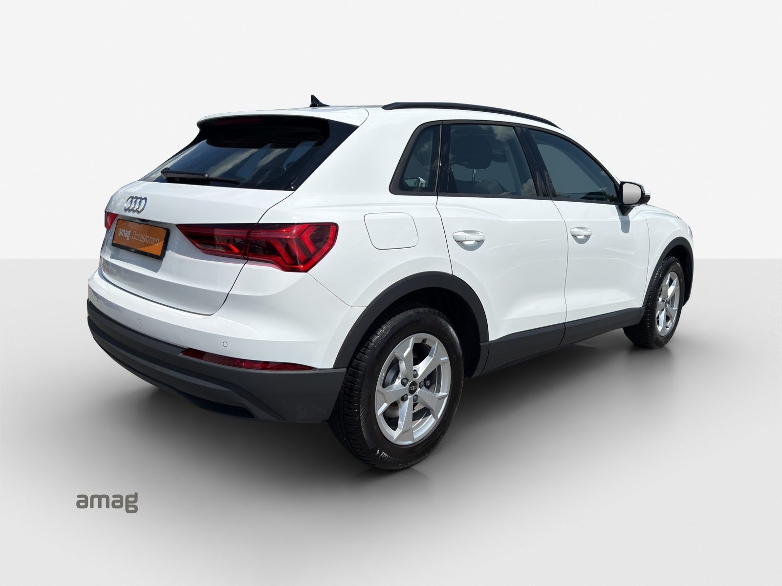 AUDI Q3 35 TFSI Attraction, Benzin, Occasion / Gebraucht, Automatik - 5