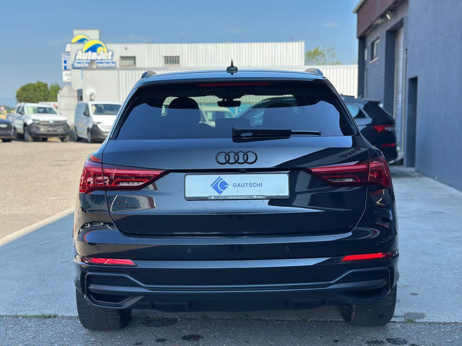 AUDI Q3 45 TFSI e S line S-tronic, Plug-in-Hybrid Petrol/Electric, Second hand / Used, Automatic - 4