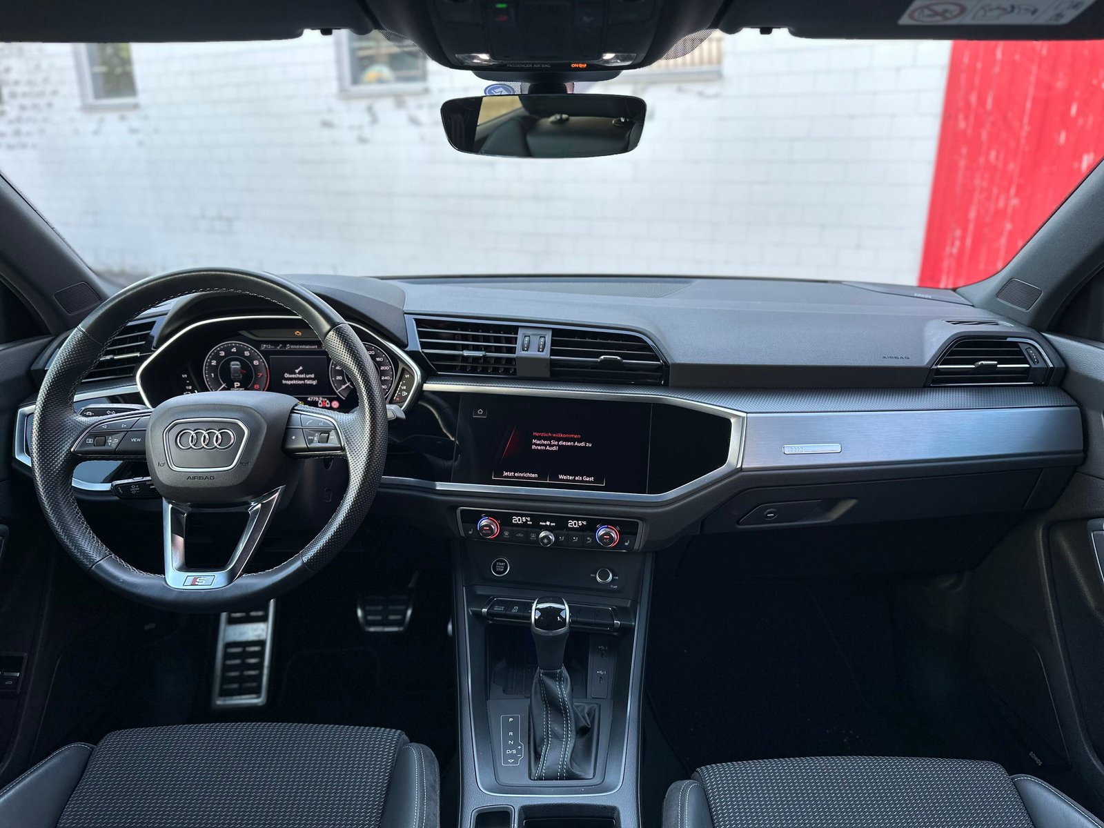AUDI Q3 45 TFSI e S line S-tronic, Plug-in-Hybrid Petrol/Electric, Second hand / Used, Automatic - 6