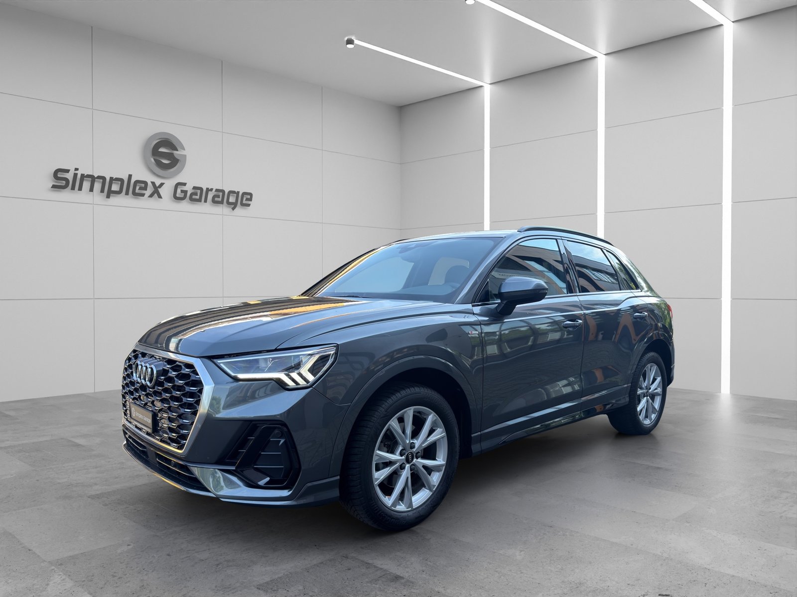 AUDI Q3 35 TFSI S line Attraction S-tronic, Essence, Occasion / Utilisé, Automatique - 7