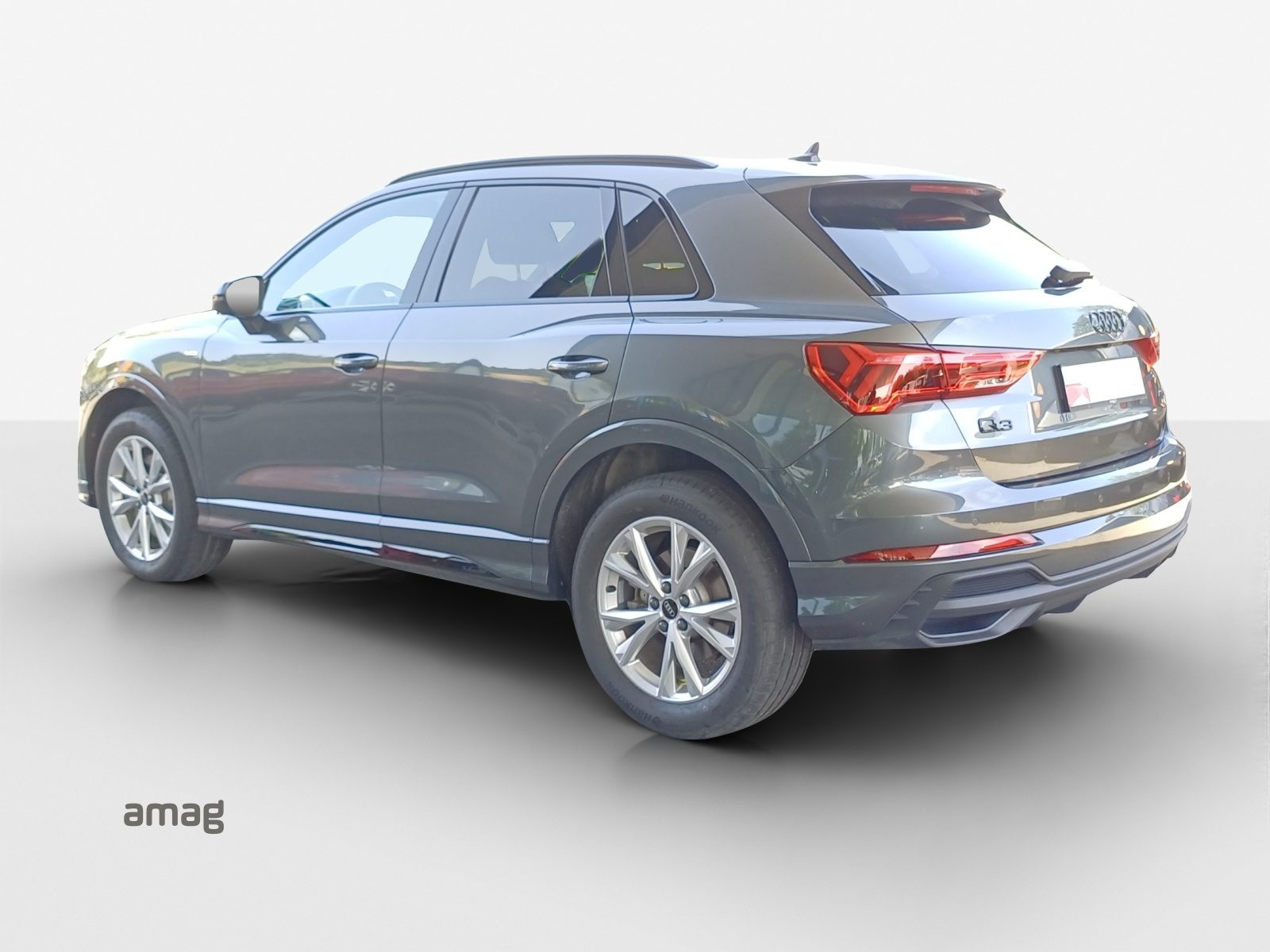 AUDI Q3 40 TFSI S line, Benzin, Occasion / Gebraucht, Automatik - 3