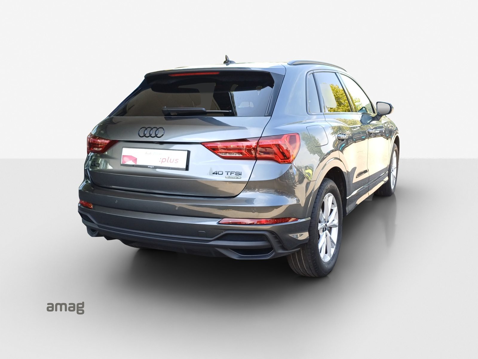AUDI Q3 40 TFSI S line, Benzin, Occasion / Gebraucht, Automatik - 5