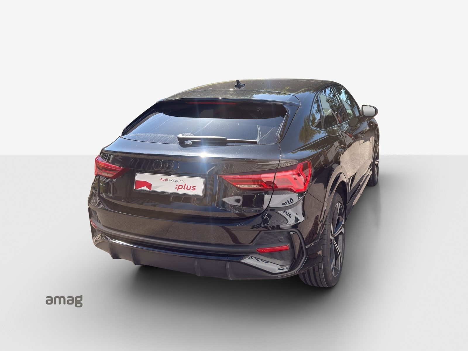 AUDI Q3 Sportback 45 TFSI e S line Attraction, Voll-Hybrid Benzin/Elektro, Occasion / Gebraucht, Automatik - 6