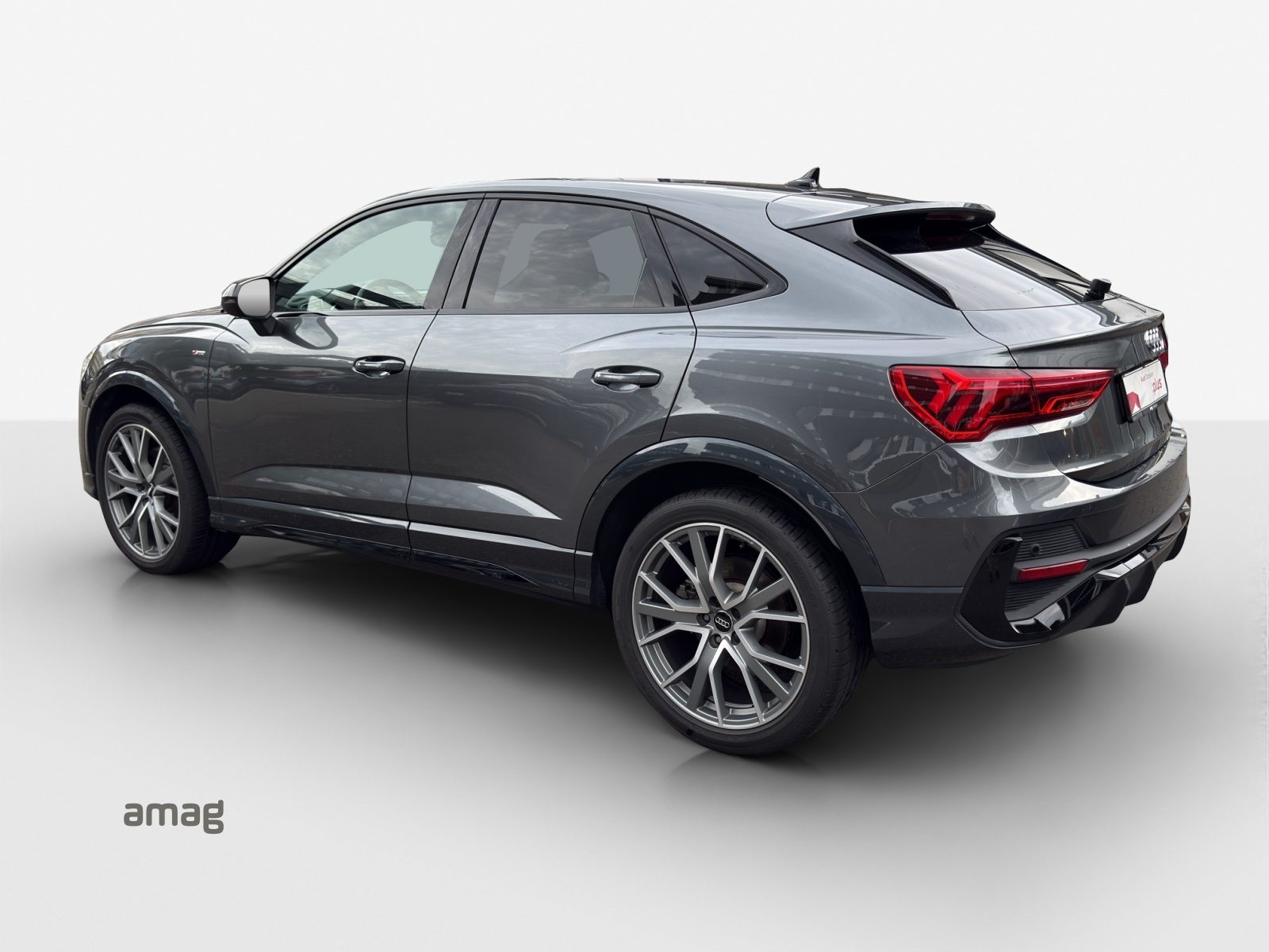 AUDI Q3 Sportback 40 TDI S line Attraction, Diesel, Occasion / Utilisé, Automatique - 3