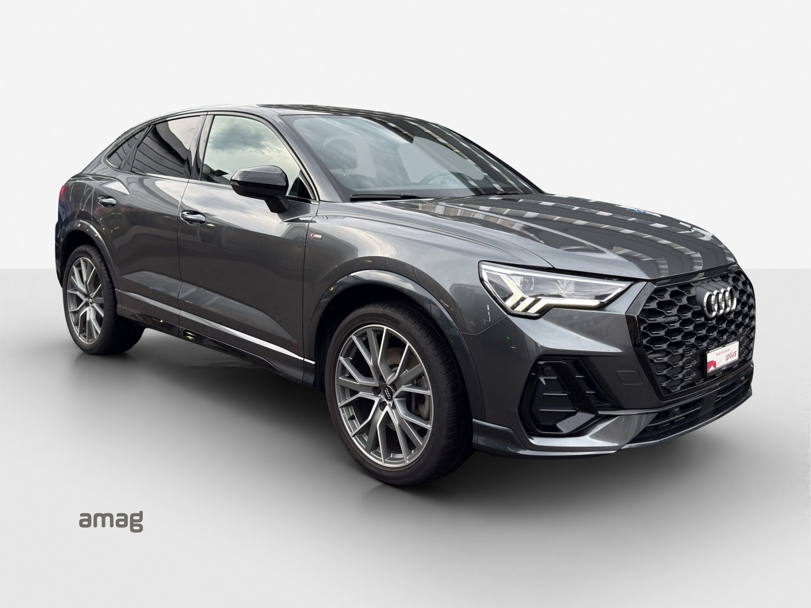AUDI Q3 Sportback 40 TDI S line Attraction, Diesel, Occasion / Utilisé, Automatique - 6