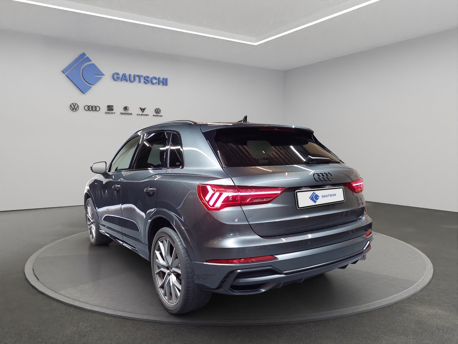 AUDI Q3 40 TFSI S line quattro S-tronic, Essence, Occasion / Utilisé, Automatique - 3