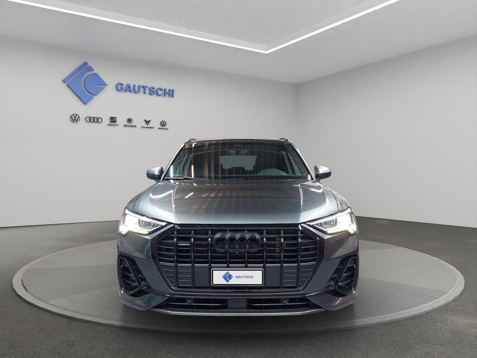 AUDI Q3 40 TFSI S line quattro S-tronic, Essence, Occasion / Utilisé, Automatique - 5