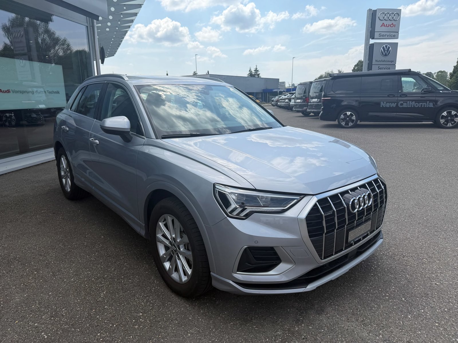 AUDI Q3 40 TFSI advanced quattro S-tronic, Petrol, Second hand / Used, Automatic - 7