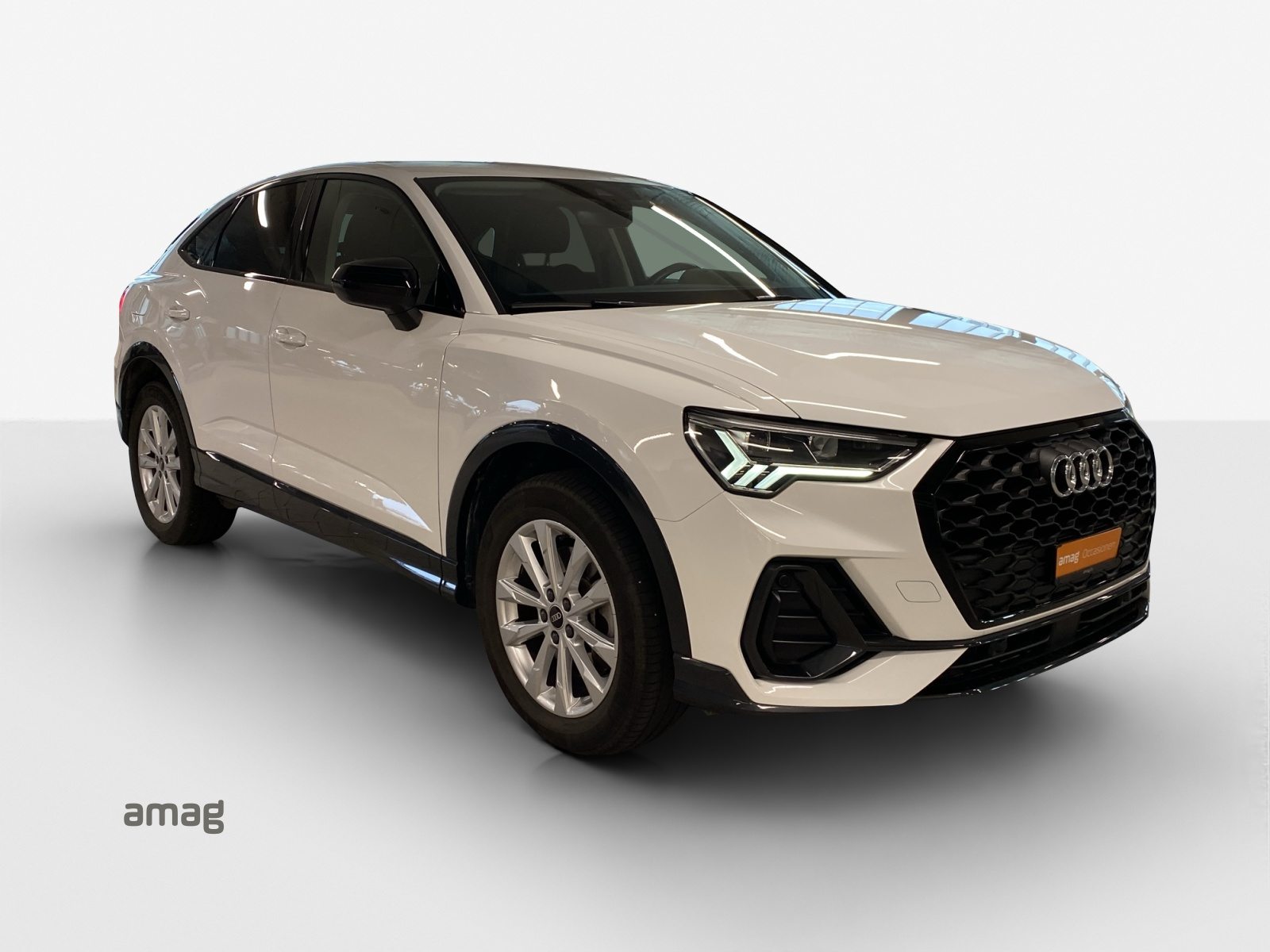 AUDI Q3 Sportback 45 TFSI e Attraction, Hybride Intégral Essence/Électricité, Occasion / Utilisé, Automatique - 6