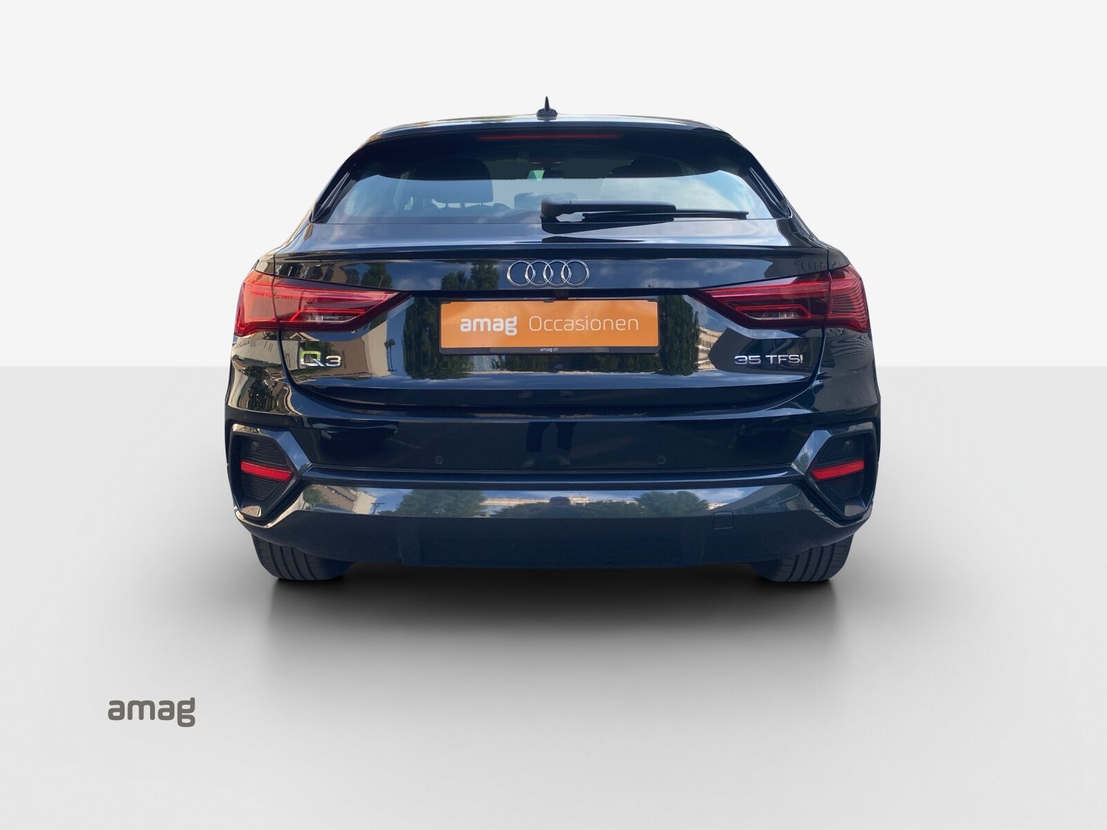 AUDI Q3 Sportback 35 TFSI Attraction, Essence, Occasion / Utilisé, Automatique - 4