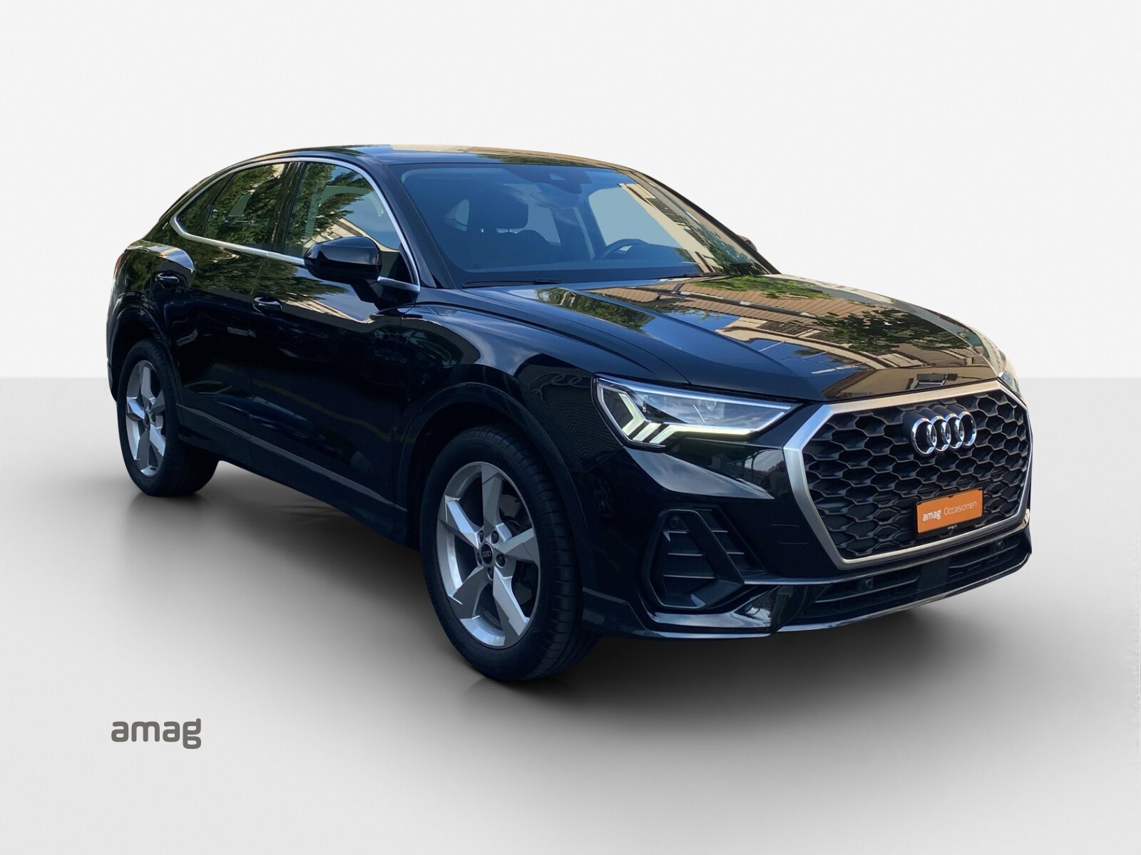 AUDI Q3 Sportback 35 TFSI Attraction, Essence, Occasion / Utilisé, Automatique - 6